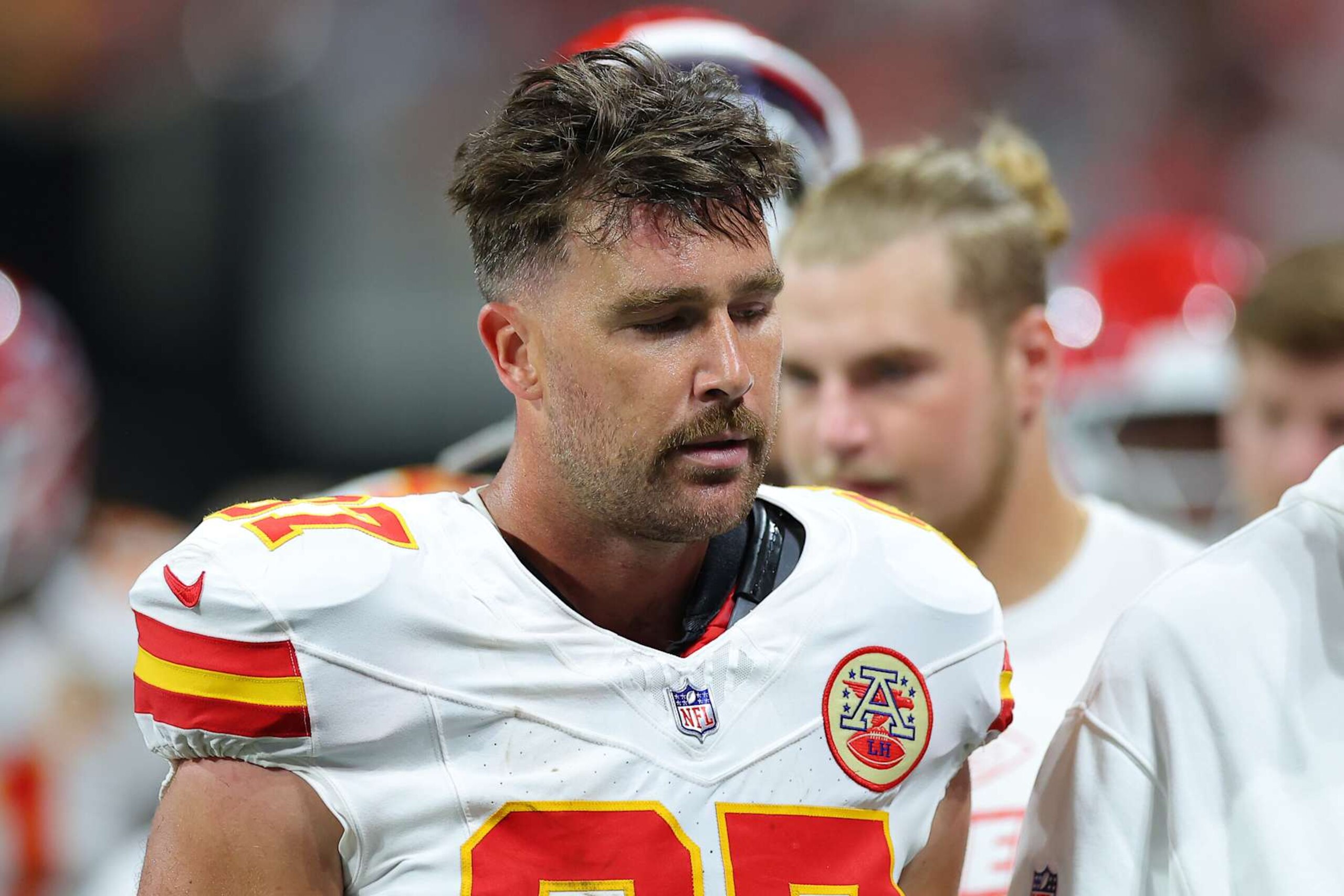 ATLANTA, GEORGIA - SEPTEMBER 22: Travis Kelce #87 of the Kansas City Chiefs walks off the field during the second quarter against the Atlanta Falcons at Mercedes-Benz Stadium on September 22, 2024 in Atlanta, Georgia. (Photo by Kevin C. Cox/Getty Images)