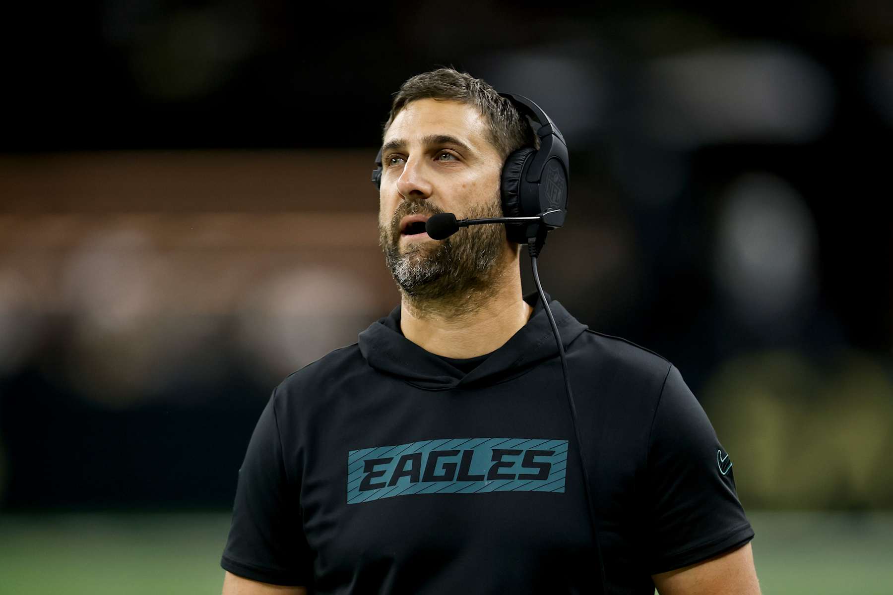 BREAKING: After team superstar, Philadelphia Eagles coach Nick Sirianni publicly criticized the NFL for choosing Bad Bunny to perform at the Super Bowl halftime show: "Is this football or a circus?" The NFL was thrown into chaos after coach Nick Sirianni threatened to pull the Eagles from the game if Bad Bunny continued to perform at the Super Bowl.D