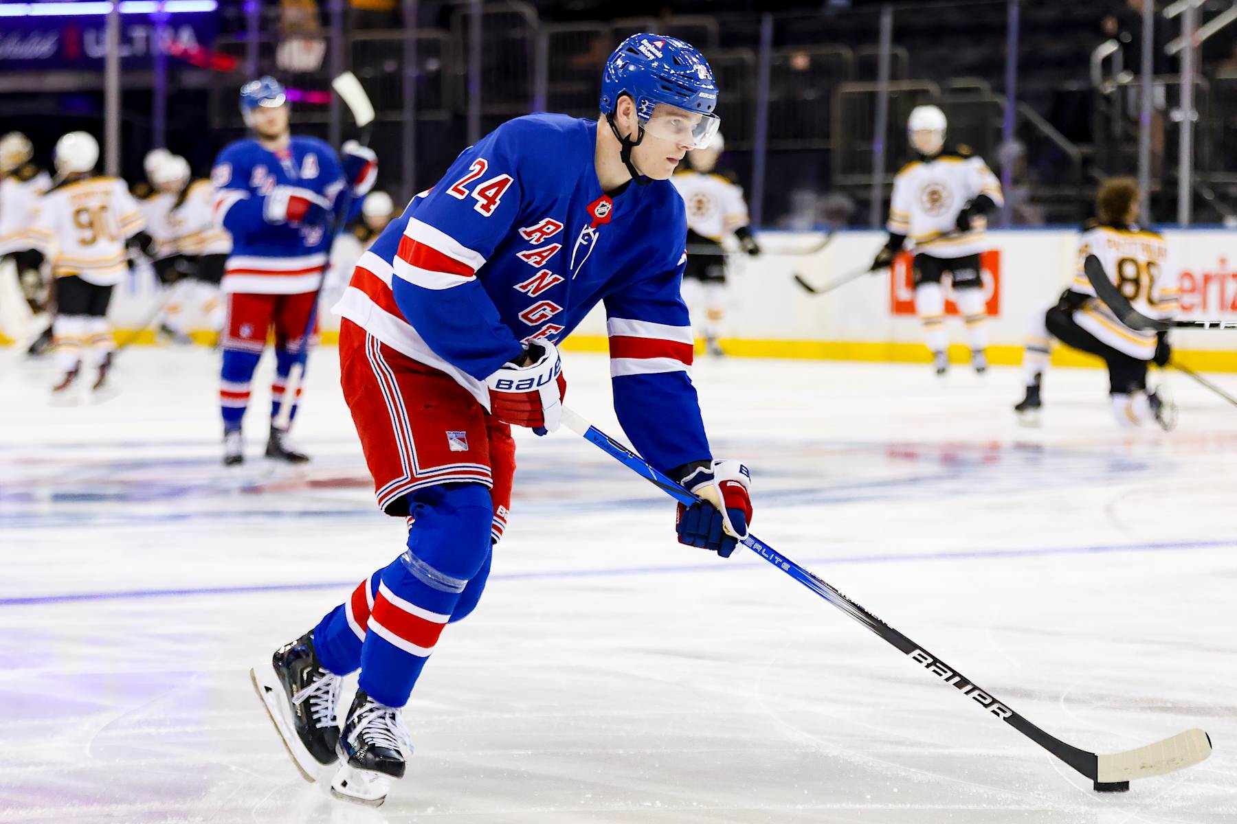 NEW YORK, NY - SEPTEMBER 26: New York Rangers Right Wing Kaapo Kakko (24) in action prior to the National Hockey League preseason game between the Boston Bruins and the New York Rangers on September 26, 2024 at Madison Square Garden in New York, NY. (Photo by Joshua Sarner/Icon Sportswire via Getty Images)