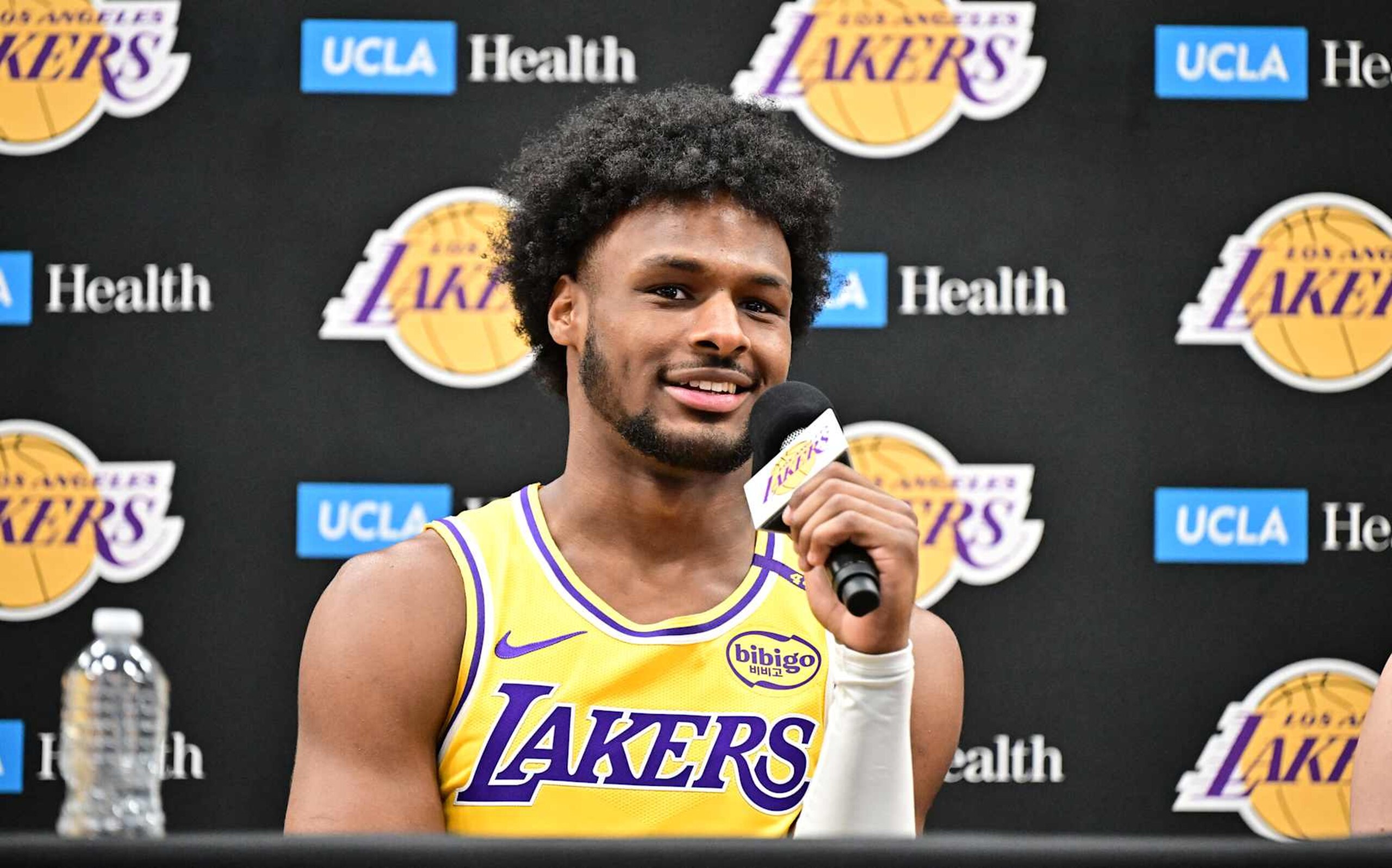 Los Angeles Lakers #9 Bronny James, son of LeBron James, speaks during a press confrence during the Lakers media day at UCLA Health Training Center in El Segundo, California, September 30, 2024. (Photo by Frederic J. BROWN / AFP) (Photo by FREDERIC J. BROWN/AFP via Getty Images) Los Angeles Lakers #9 Bronny James, son of LeBron James, speaks during a press confrence during the Lakers media day at UCLA Health Training Center in El Segundo, California, September 30, 2024. (Photo by Frederic J. BROWN / AFP) (Photo by FREDERIC J. BROWN/AFP via Getty Images)