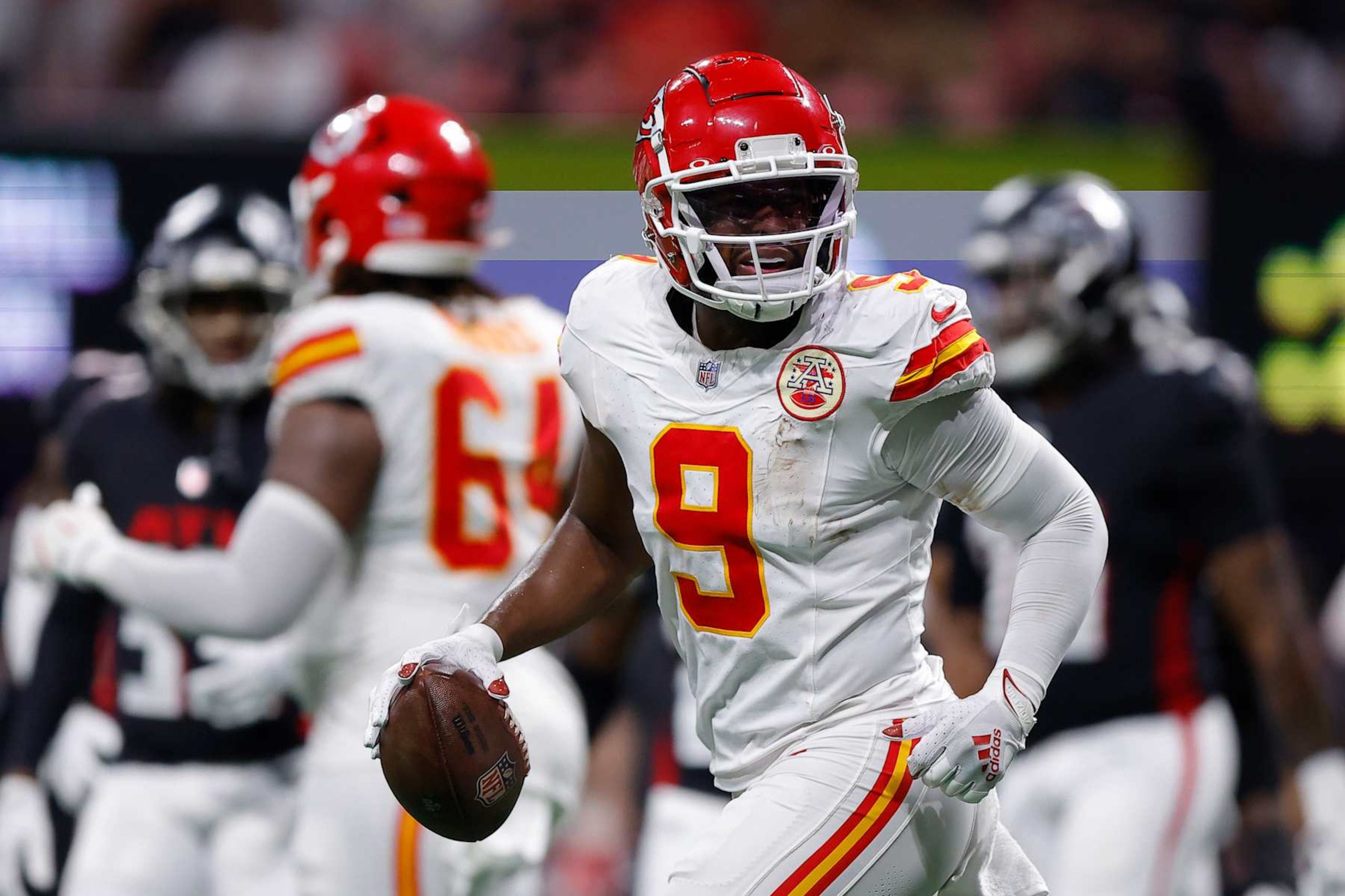 ATLANTA, GEORGIA - SEPTEMBER 22: JuJu Smith-Schuster #9 of the Kansas City Chiefs celebrates a touchdown during the third quarter against the Atlanta Falcons at Mercedes-Benz Stadium on September 22, 2024 in Atlanta, Georgia. (Photo by Todd Kirkland/Getty Images)