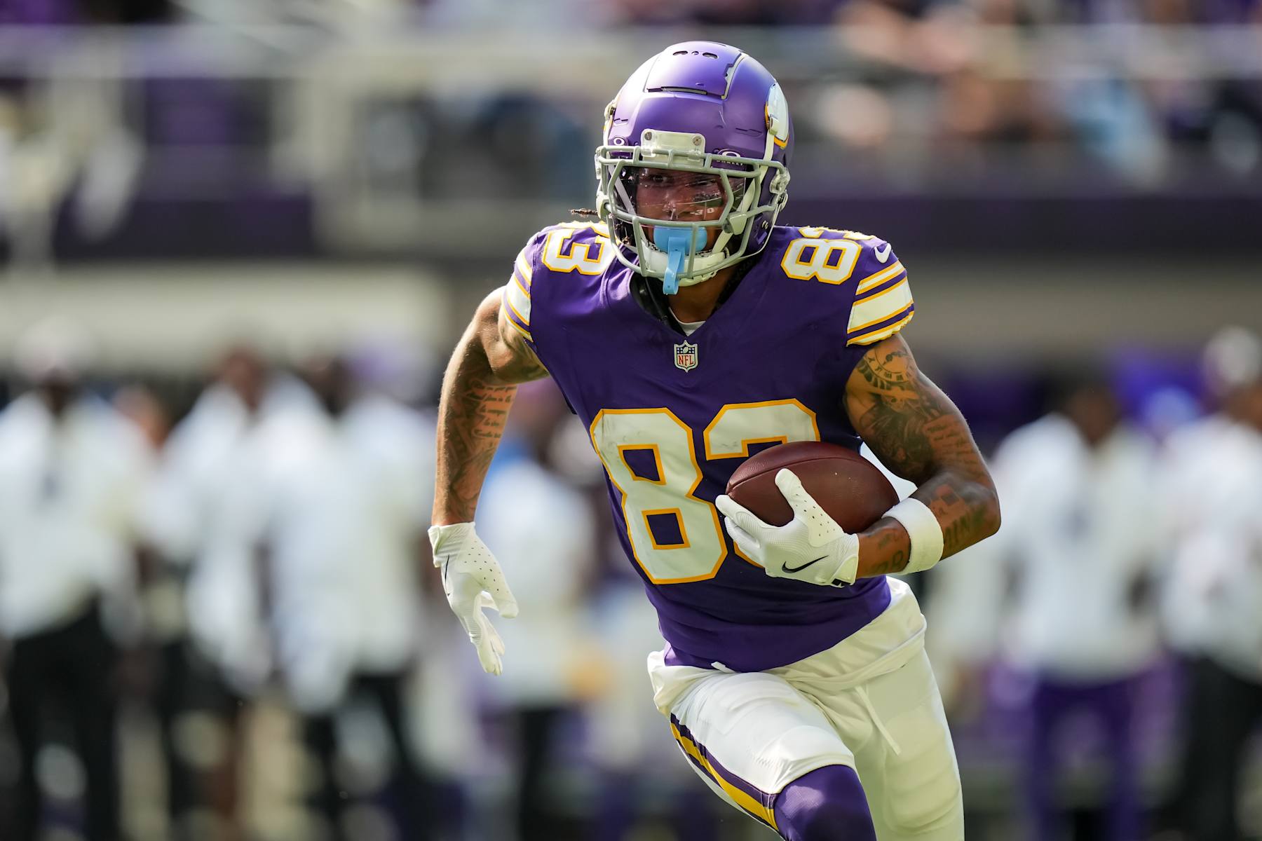 MINNEAPOLIS, MINNESOTA - SEPTEMBER 22: Jalen Nailor #83 of the Minnesota Vikings runs with the ball during the game between the Minnesota Vikings and Houston Texans at U.S. Bank Stadium on September 22, 2024 in Minneapolis, Minnesota. (Photo by Brace Hemmelgarn/Getty Images)