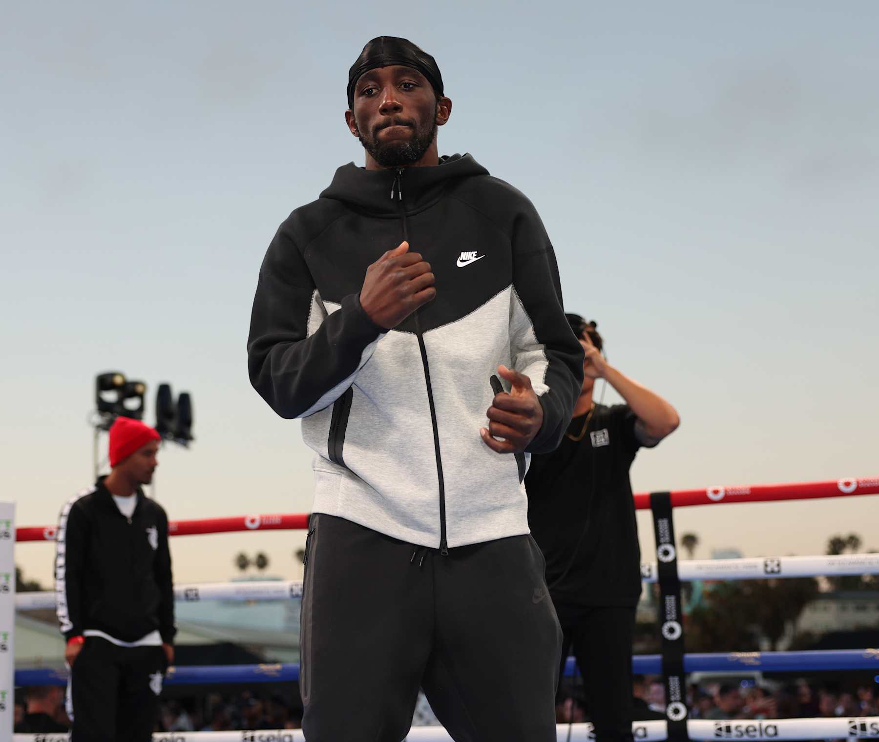 SANTA MONICA, CALIFORNIA - JULY 31: Terence Crawford at Public Workouts ahead of  his fight on Saturday 3rd August 2024, at Santa Monica Pier on July 31, 2024 in Santa Monica, California.  (Photo by Mark Robinson/Matchroom Boxing/Getty Images)