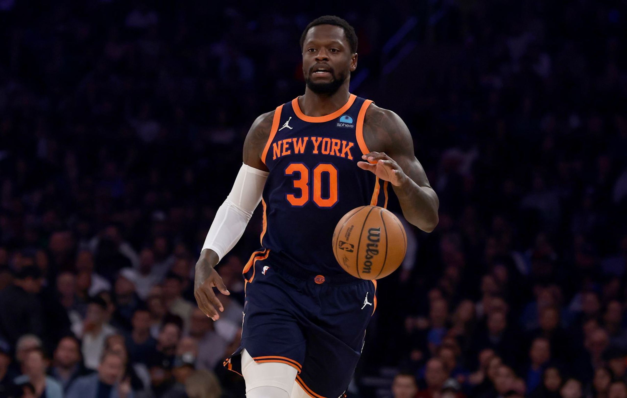 NEW YORK, NEW YORK - JANUARY 25: (NEW YORK DAILIES OUT) Julius Randle #30 of the New York Knicks in action against the Denver Nuggets at Madison Square Garden on January 25, 2024 in New York City. The Knicks defeated the Nuggets 122-84. NOTE TO USER: User expressly acknowledges and agrees that, by downloading and or using this photograph, User is consenting to the terms and conditions of the Getty Images License Agreement. (Photo by Jim McIsaac/Getty Images) NEW YORK, NEW YORK - JANUARY 25: (NEW YORK DAILIES OUT) Julius Randle #30 of the New York Knicks in action against the Denver Nuggets at Madison Square Garden on January 25, 2024 in New York City. The Knicks defeated the Nuggets 122-84. NOTE TO USER: User expressly acknowledges and agrees that, by downloading and or using this photograph, User is consenting to the terms and conditions of the Getty Images License Agreement. (Photo by Jim McIsaac/Getty Images)