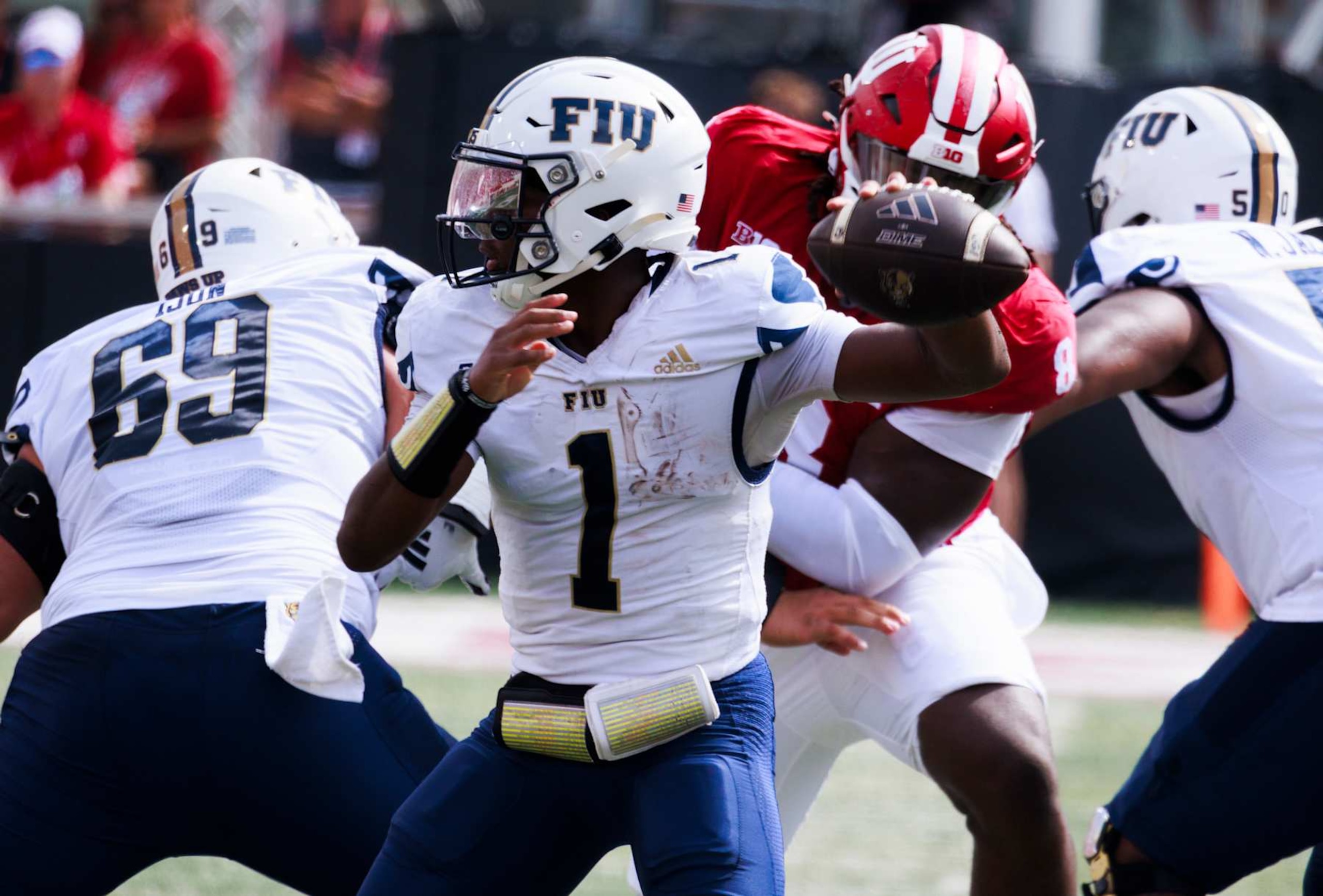 BLOOMINGTON, INDIANA, UNITED STATES - 2024/08/31: Florida International University Panthers quarterback Keyone Jenkins (1) throws against Indiana University during the National Collegiate Athletic Association (NCAA) football game at Memorial Stadium. Indiana Hoosiers 31-7 Florida International University. (Photo by Jeremy Hogan/SOPA Images/LightRocket via Getty Images) BLOOMINGTON, INDIANA, UNITED STATES - 2024/08/31: Florida International University Panthers quarterback Keyone Jenkins (1) throws against Indiana University during the National Collegiate Athletic Association (NCAA) football game at Memorial Stadium. Indiana Hoosiers 31-7 Florida International University. (Photo by Jeremy Hogan/SOPA Images/LightRocket via Getty Images)