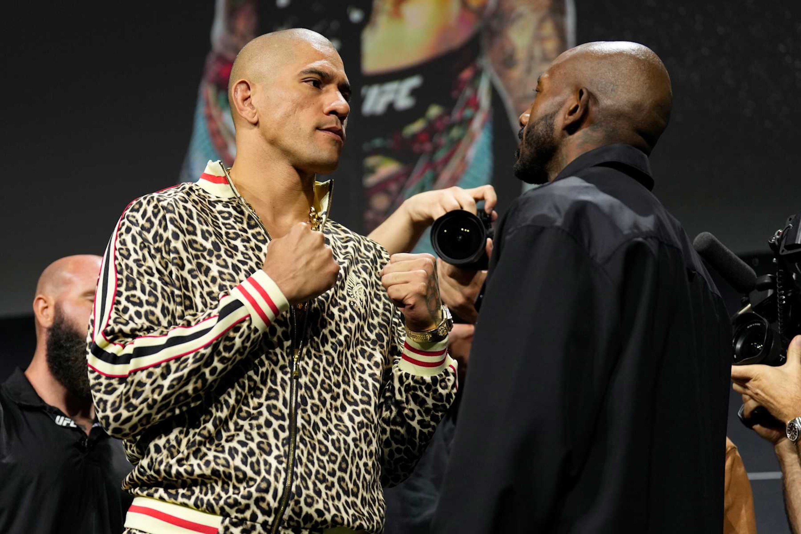 Alex Pereira and Khalil Rountree face off in Salt Lake City.