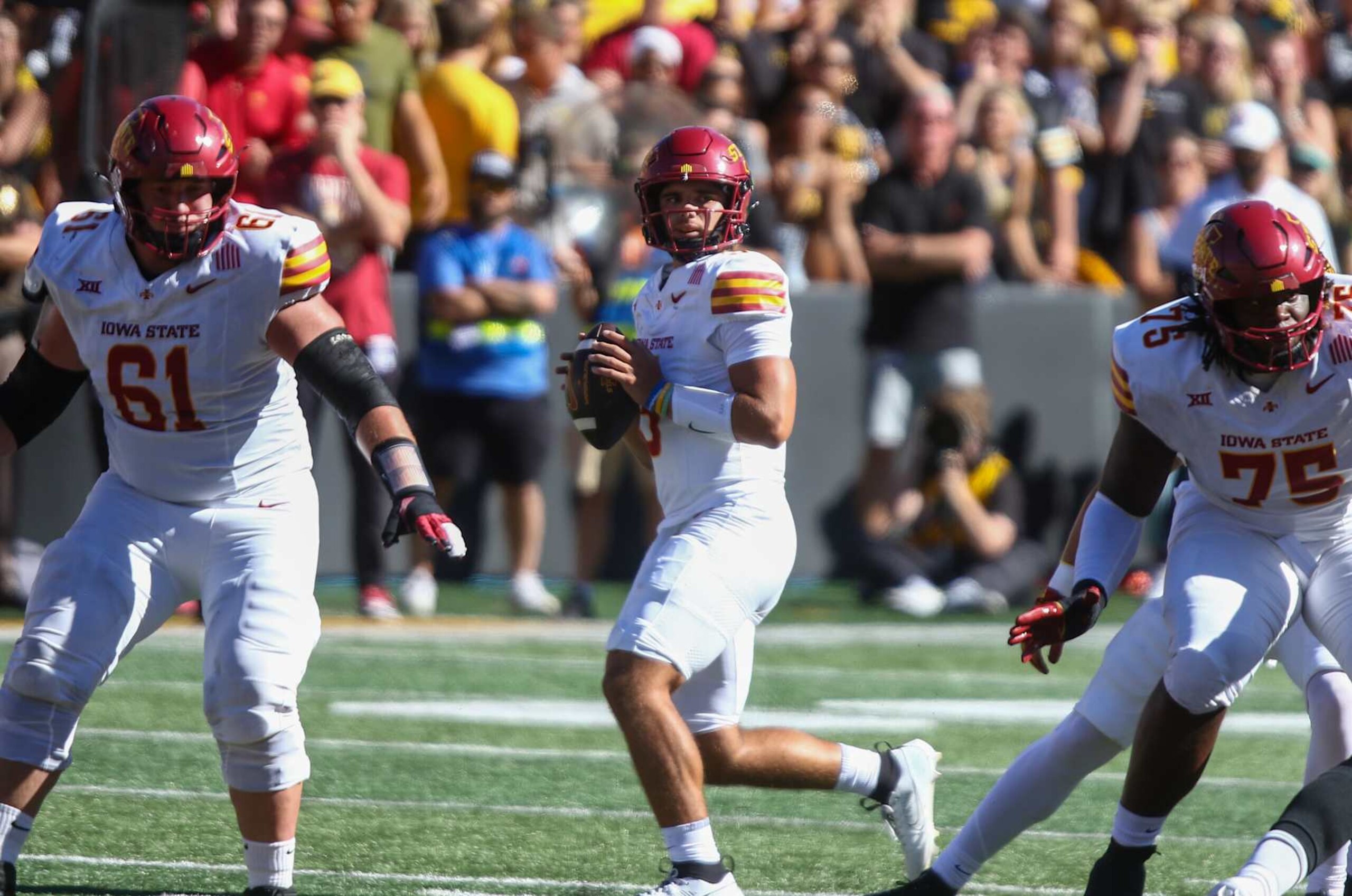 IOWA CITY, IOWA- SEPTEMBER 7: Quarterback Rocco Becht #3 of the Iowa State Cyclones looks for a receiver during the first half against the Iowa Hawkeyes at Kinnick Stadium on September 7, 2024 in Iowa City, Iowa. (Photo by Matthew Holst/Getty Images) IOWA CITY, IOWA- SEPTEMBER 7: Quarterback Rocco Becht #3 of the Iowa State Cyclones looks for a receiver during the first half against the Iowa Hawkeyes at Kinnick Stadium on September 7, 2024 in Iowa City, Iowa. (Photo by Matthew Holst/Getty Images)