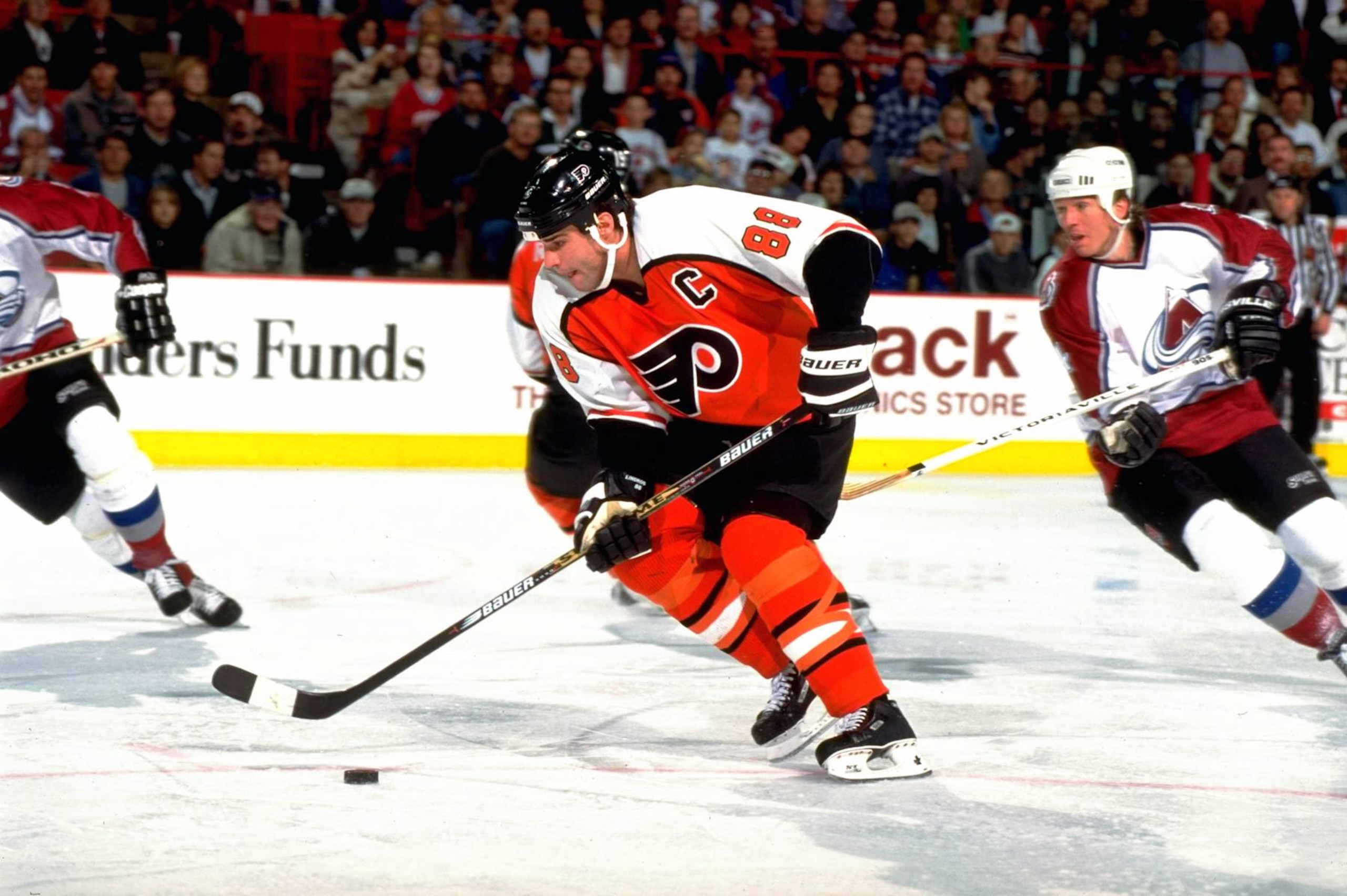 Hockey: Philadelphia Flyers Eric Lindros (88) in action vs Colorado Avalanche at McNichols Arena.
Denver, CO 1/4/1997
CREDIT: Robert Beck (Photo by Robert Beck /Sports Illustrated via Getty Images)
(Set Number: X51996 )