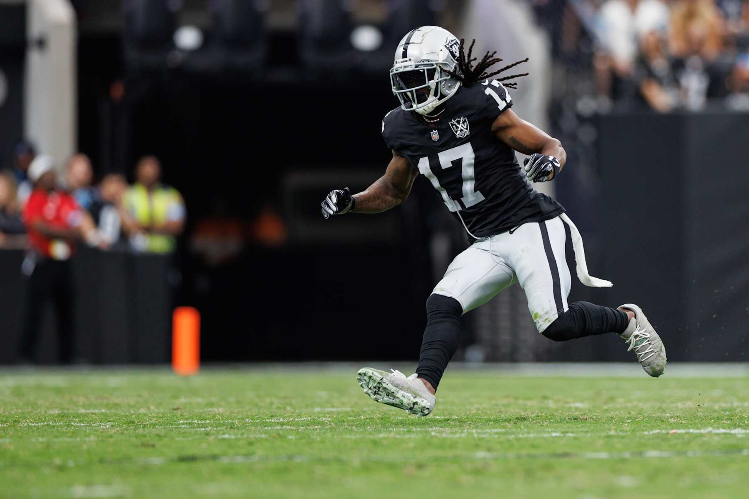 LAS VEGAS, NEVADA - SEPTEMBER 22: Wide receiver Davante Adams #17 of the Las Vegas Raiders runs downfield during the third quarter of an NFL football game against the Carolina Panthers, at Allegiant Stadium on September 22, 2024 in Las Vegas, Nevada. (Photo by Brooke Sutton/Getty Images)