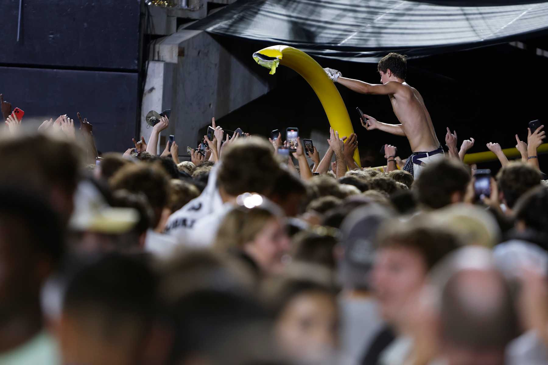 NASHVILLE, TN - OCTOBER 05: Vanderbilt Commodores fans carry the goal posts around the field following a game between the Vanderbilt Commodores and Alabama Crimson Tide, October 5, 2024 at FirstBank Stadium in Nashville, Tennessee. (Photo by Matthew Maxey/Icon Sportswire via Getty Images)