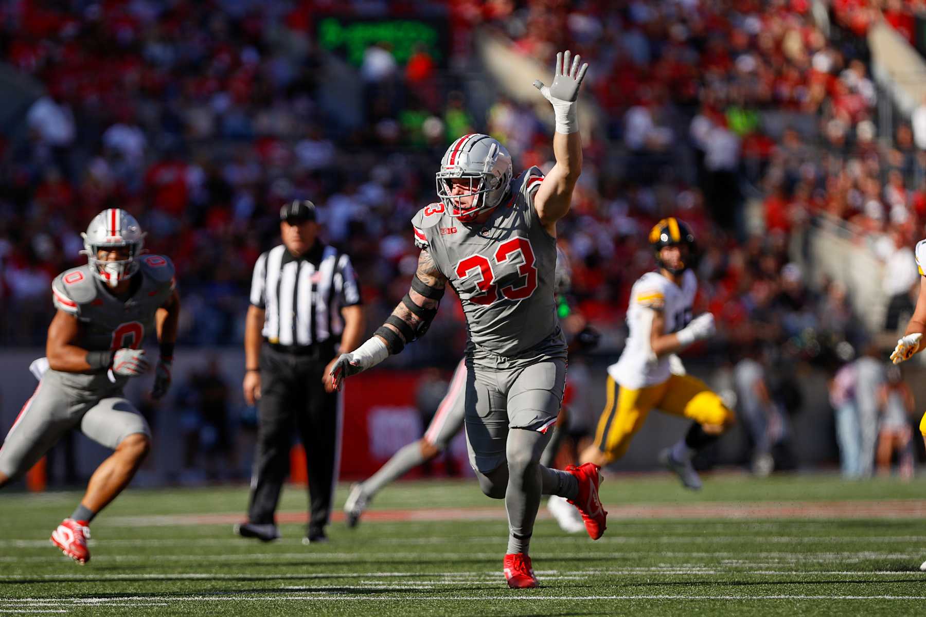 COLUMBUS, OH - OCTOBER 05: Ohio State Buckeyes defensive end Jack Sawyer (33) in action during the game against the Iowa Hawkeyes and the Ohio State Buckeyes on October 5, 2024, at Ohio Stadium in Columbus, OH. (Photo by Ian Johnson/Icon Sportswire via Getty Images)