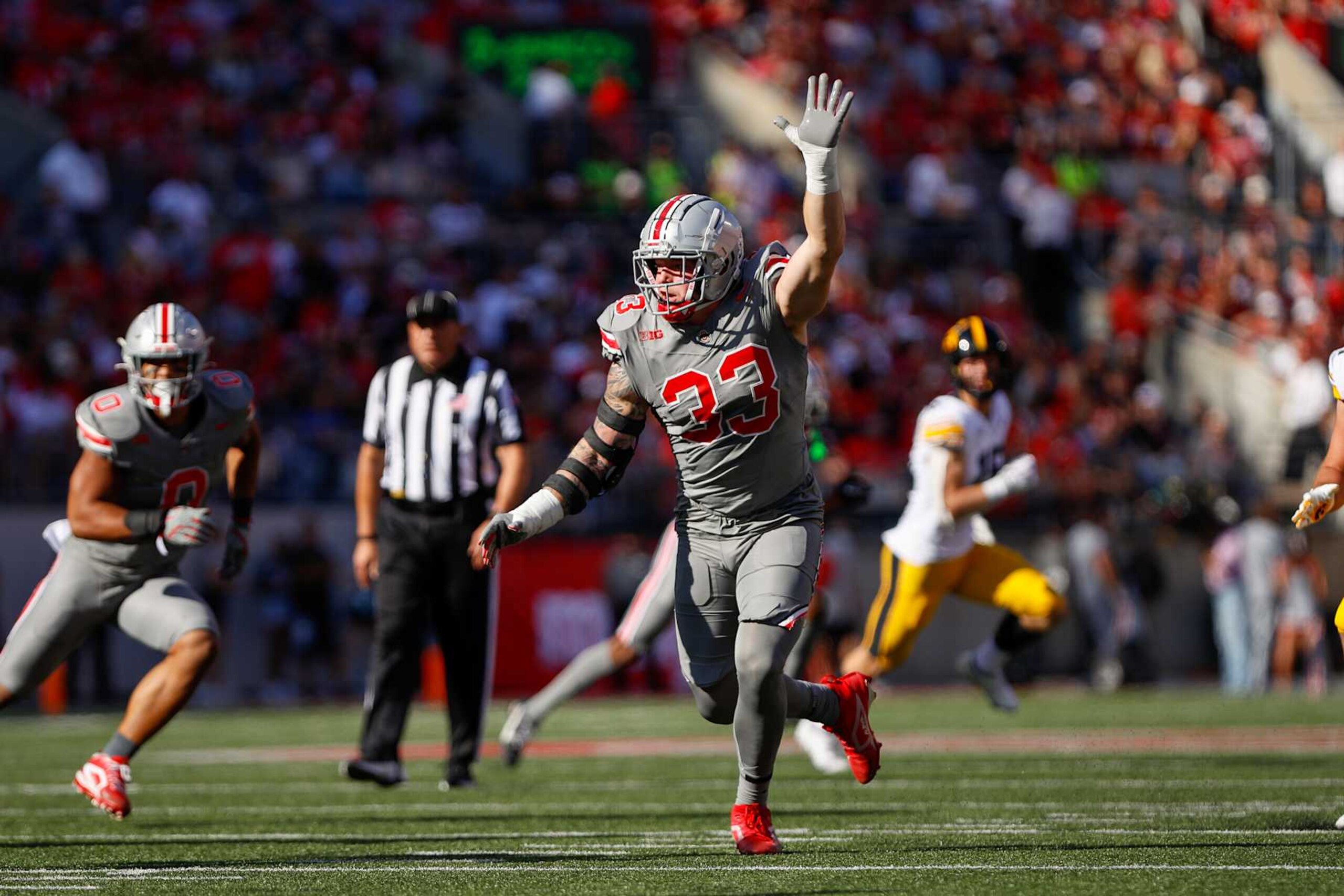 COLUMBUS, OH - OCTOBER 05: Ohio State Buckeyes defensive end Jack Sawyer (33) in action during the game against the Iowa Hawkeyes and the Ohio State Buckeyes on October 5, 2024, at Ohio Stadium in Columbus, OH. (Photo by Ian Johnson/Icon Sportswire via Getty Images)