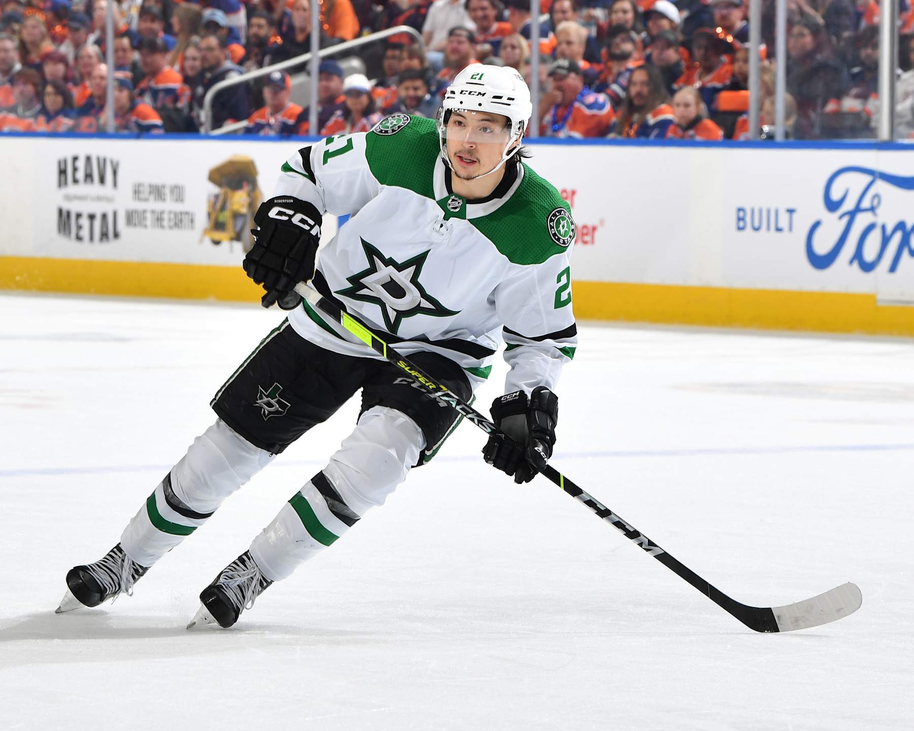 EDMONTON, CANADA - MAY 29: Jason Robertson #21 of the Dallas Stars in action during Game Four of the Western Conference Final of the 2024 Stanley Cup Playoffs against the Edmonton Oilers at Rogers Place on May 29, 2024, in Edmonton, Alberta, Canada. (Photo by Andy Devlin/NHLI via Getty Images)