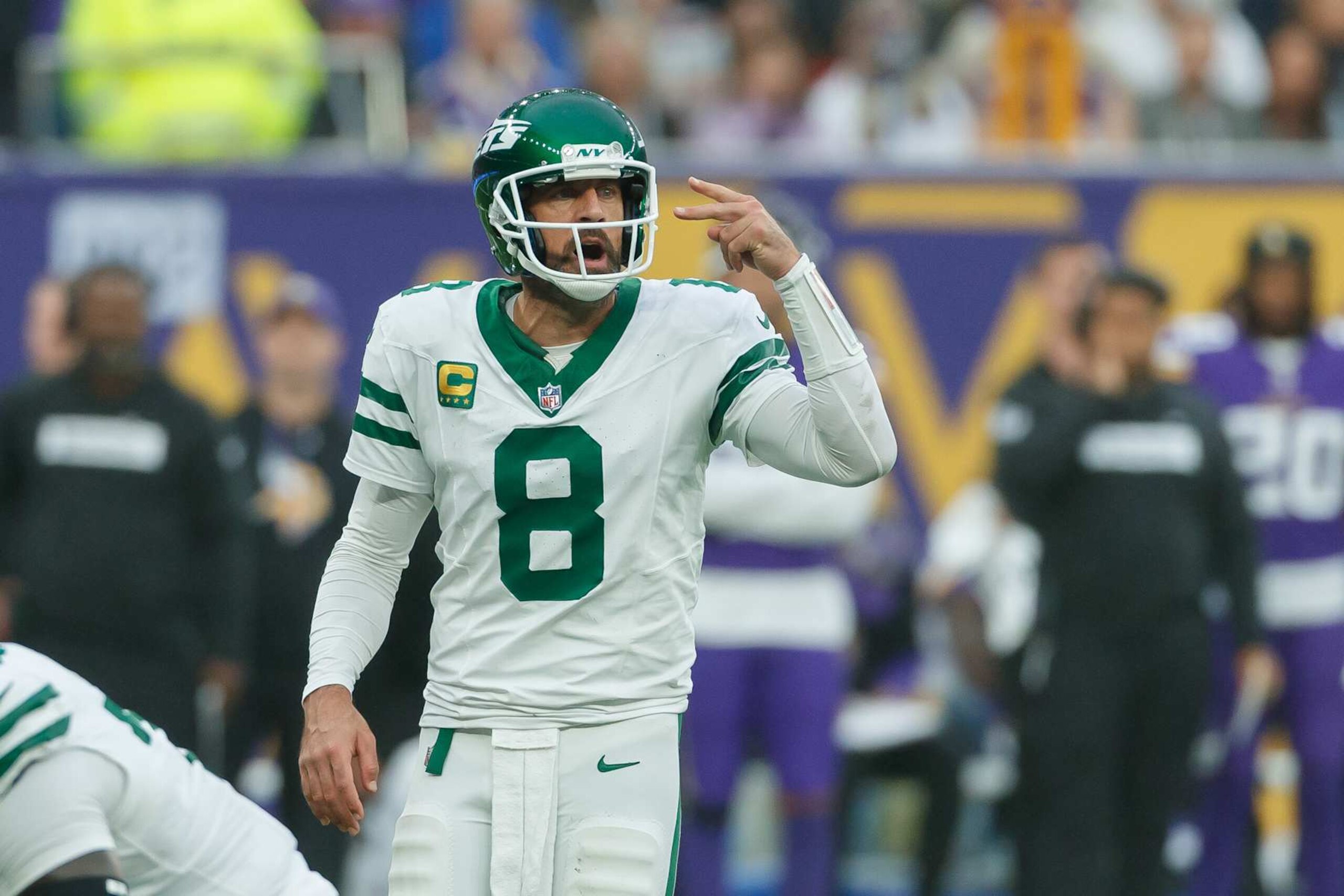 London, United Kingdom - October 6: Aaron Rodgers of New York Jets gestures during the NFL match between New York Jets and Minnesota Vikings at Tottenham Hotspur Stadium on October 6, 2024 in London, England. (Photo by Mario Hommes/DeFodi Images via Getty Images) London, United Kingdom - October 6: Aaron Rodgers of New York Jets gestures during the NFL match between New York Jets and Minnesota Vikings at Tottenham Hotspur Stadium on October 6, 2024 in London, England. (Photo by Mario Hommes/DeFodi Images via Getty Images)