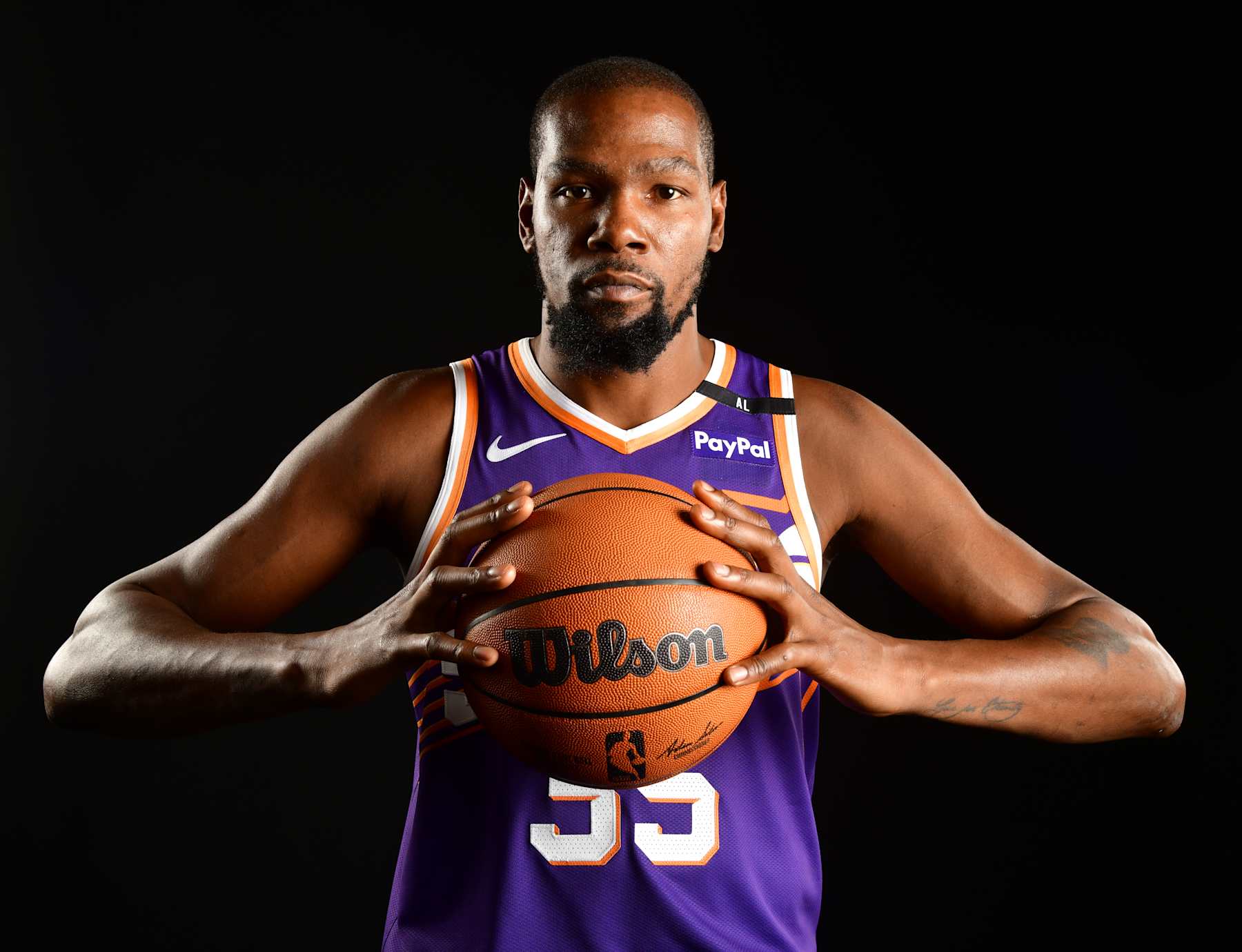 PHOENIX, AZ - SEPTEMBER 30: Kevin Durant #35 of the Phoenix Suns poses for a portrait during NBA Media Day on September 30, 2024 at the Footprint Center in Phoenix, Arizona. NOTE TO USER: User expressly acknowledges and agrees that, by downloading and or using this photograph, user is consenting to the terms and conditions of the Getty Images License Agreement.  Mandatory Copyright Notice: Copyright 2024 NBAE (Photo by Barry Gossage/NBAE via Getty Images)