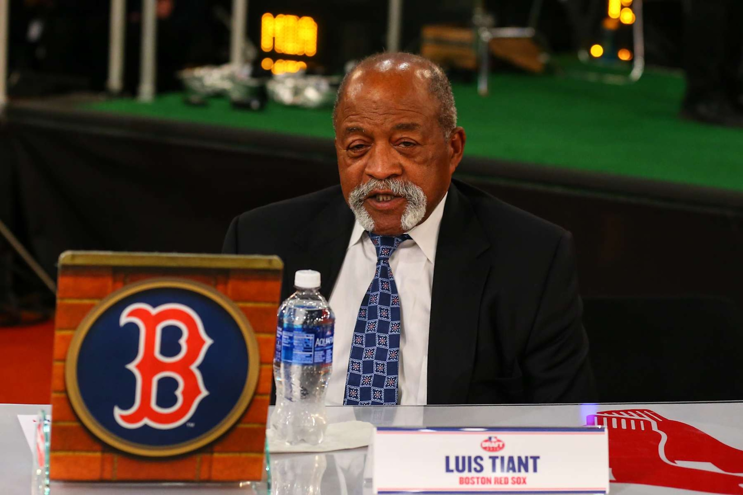 09 JUN 2016:  Former Boston Red Sox Pitcher Luis Tiant  prior to Round 1 of the 2016 MLB First Year Player Draft. The draft is held at Studio 42 of MLB Network in Secaucus NJ.(Photo by Rich Graessle/Icon Sportswire via Getty Images)