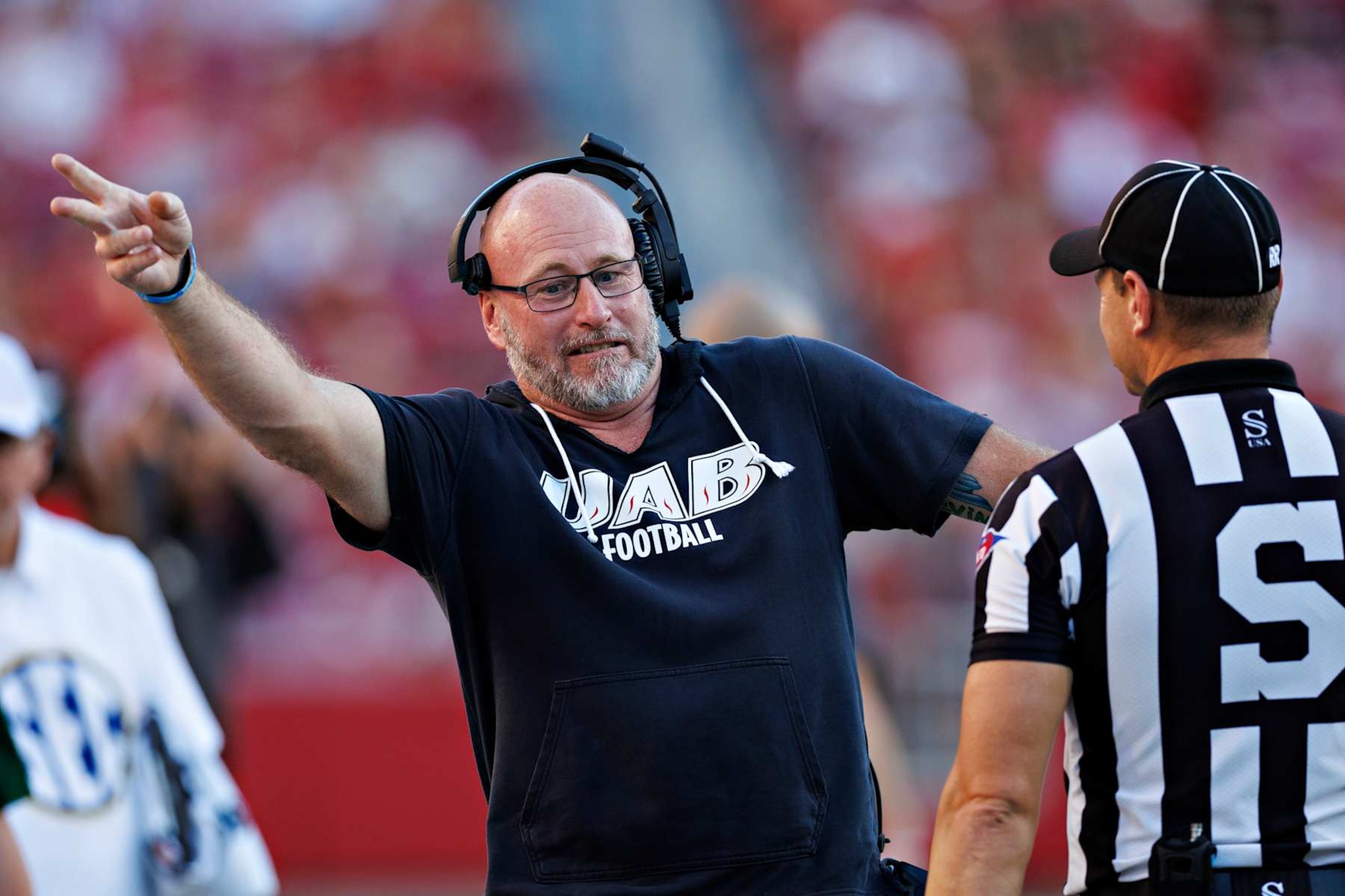UAB Blazers head coach Trent Dilfer 