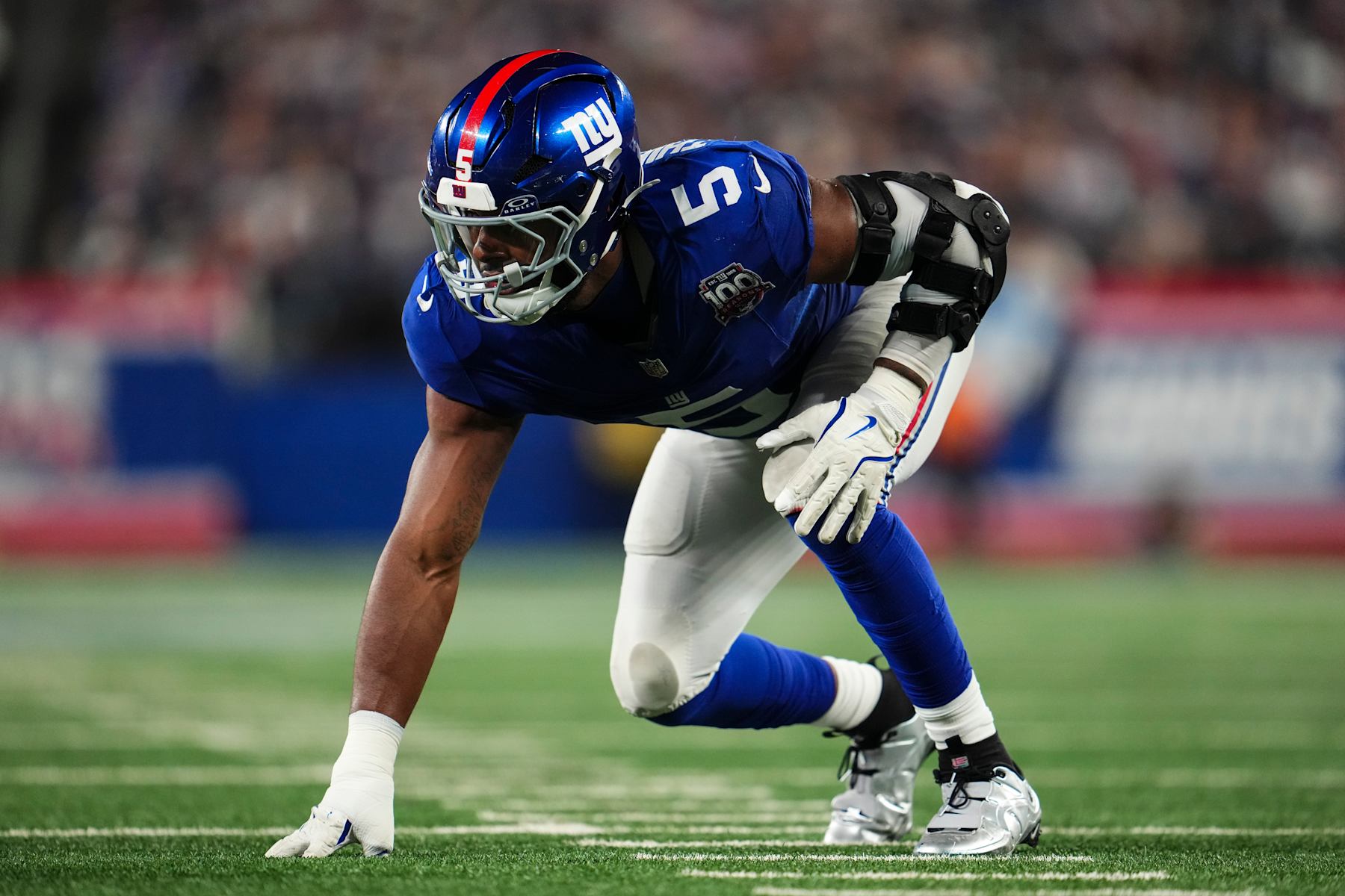 EAST RUTHERFORD, NJ - SEPTEMBER 26: Kayvon Thibodeaux #5 of the New York Giants lines up before the snap during an NFL football game against the Dallas Cowboys at MetLife Stadium on September 26, 2024 in East Rutherford, New Jersey. (Photo by Cooper Neill/Getty Images)