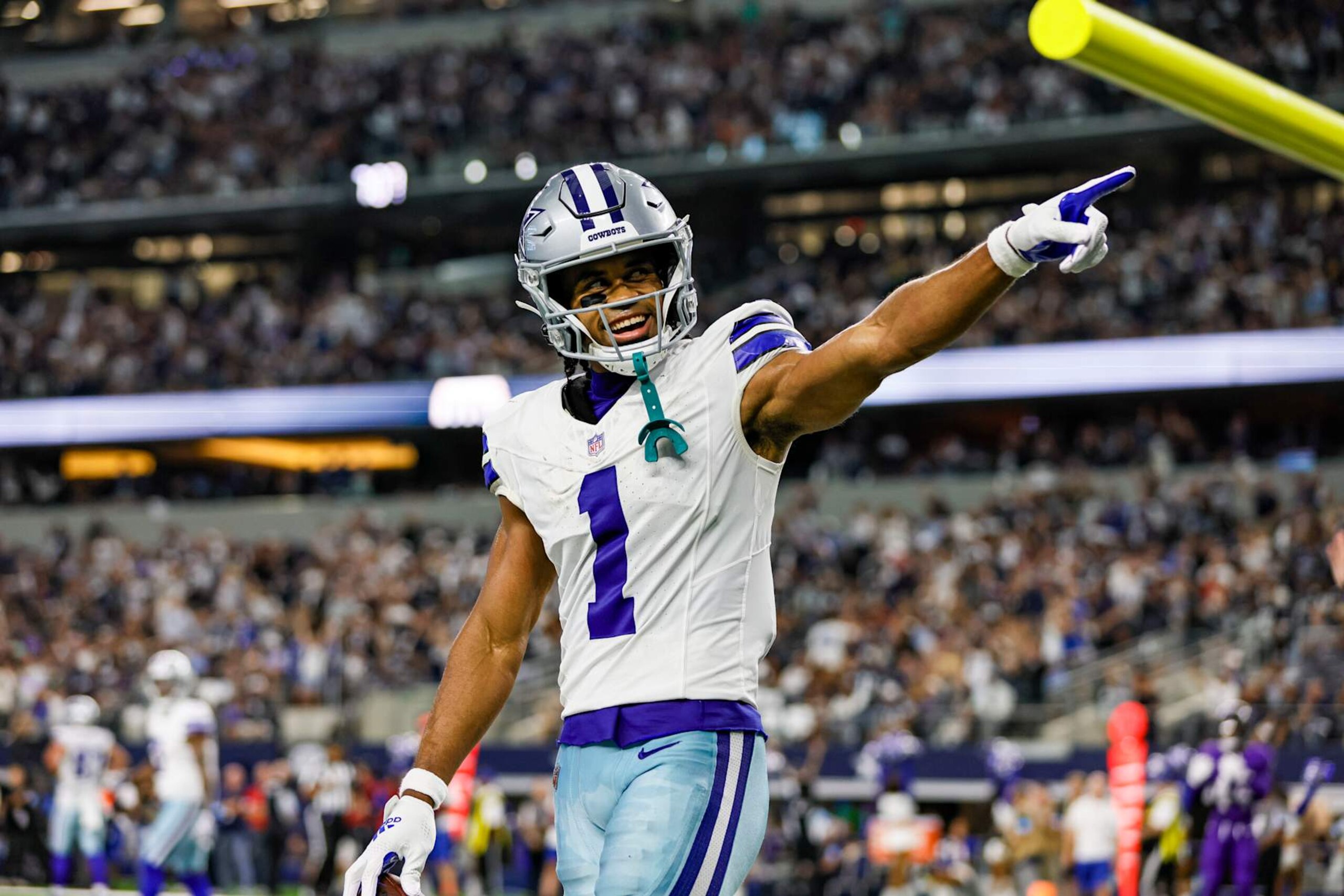 Cowboys WR Jalen Tolbert