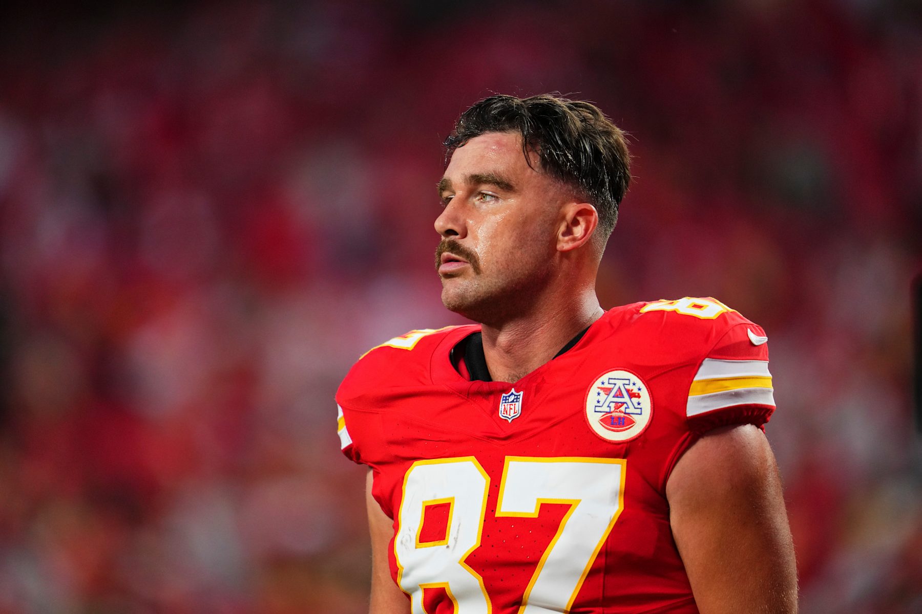 KANSAS CITY, MO - OCTOBER 07: Travis Kelce #87 of the Kansas City Chiefs warms up before kickoff against the New Orleans Saints prior to an NFL football game at GEHA Field at Arrowhead Stadium on October 7, 2024 in Kansas City, Missouri. (Photo by Cooper Neill/Getty Images)