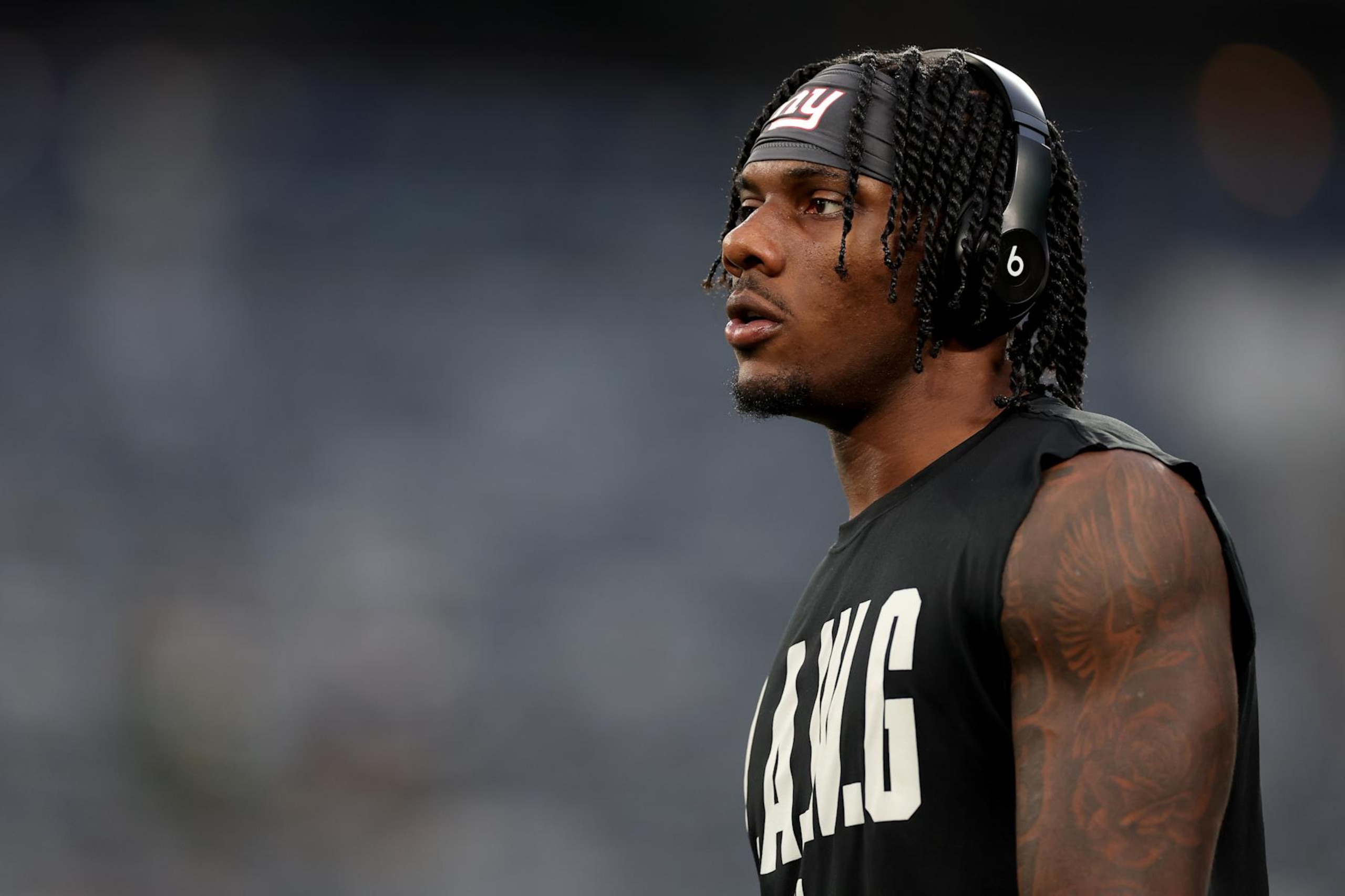 EAST RUTHERFORD, NEW JERSEY - SEPTEMBER 26: Malik Nabers #1 of the New York Giants warms up prior to the game against the Dallas Cowboys at MetLife Stadium on September 26, 2024 in East Rutherford, New Jersey. (Photo by Luke Hales/Getty Images)