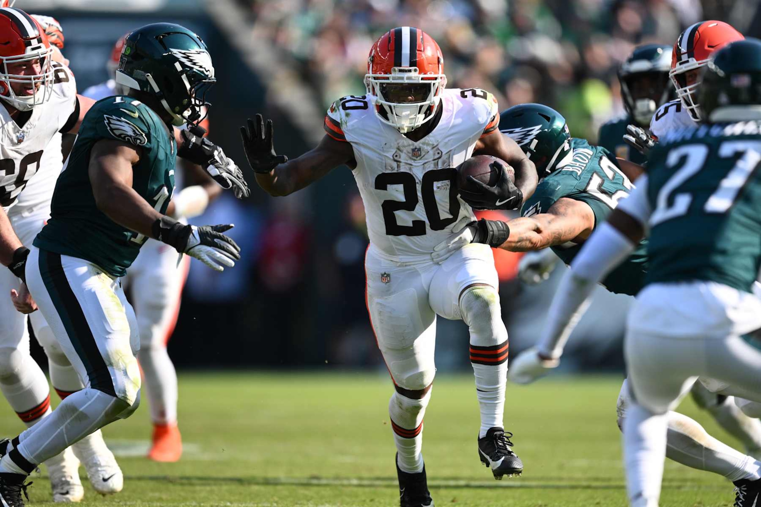 PHILADELPHIA, PA - OCTOBER 13: Cleveland Browns running back Pierre Strong Jr (20) carries the ball in the third quarter during the game between the Cleveland Browns and Philadelphia Eagles on October 13, 2024 at Lincoln Financial Field in Philadelphia, PA. (Photo by Kyle Ross/Icon Sportswire via Getty Images)