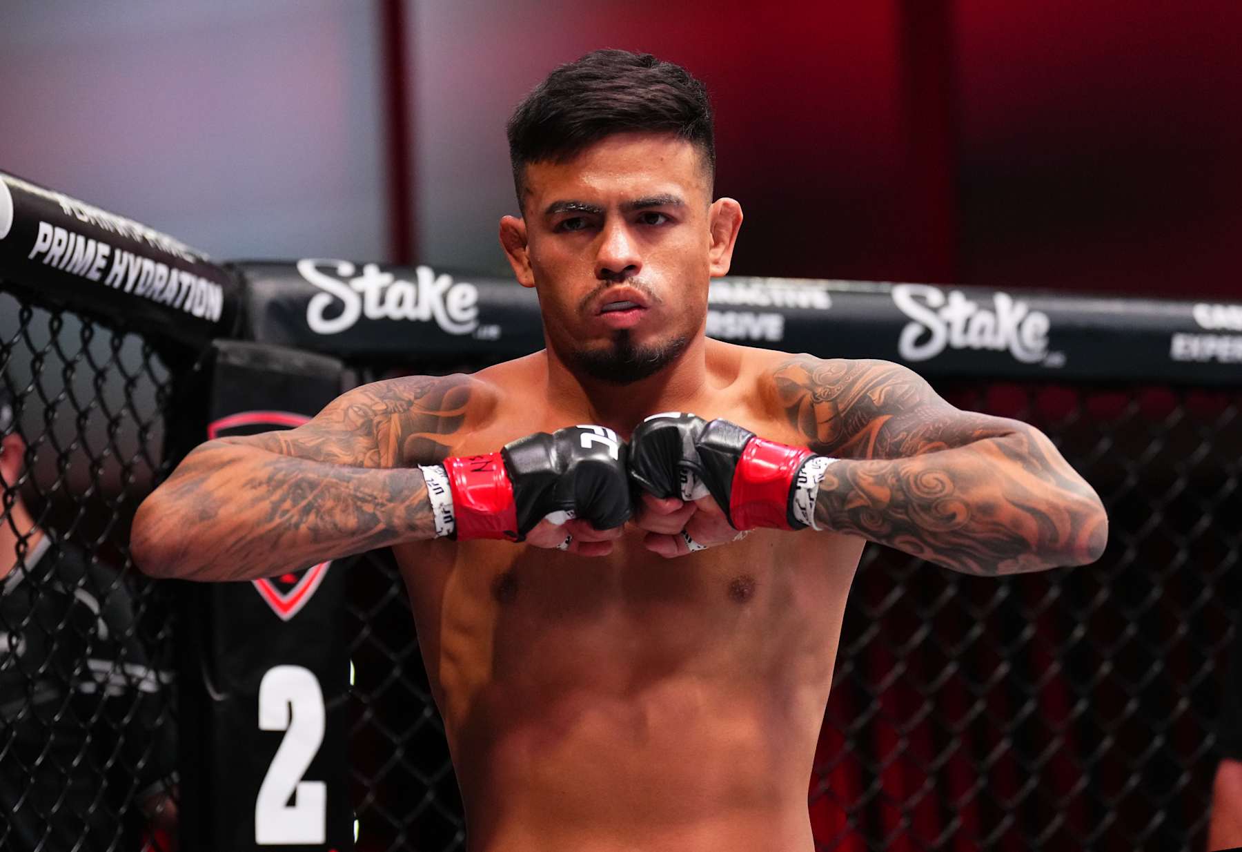 Brandon Royval prepares to face Tatsuro Taira