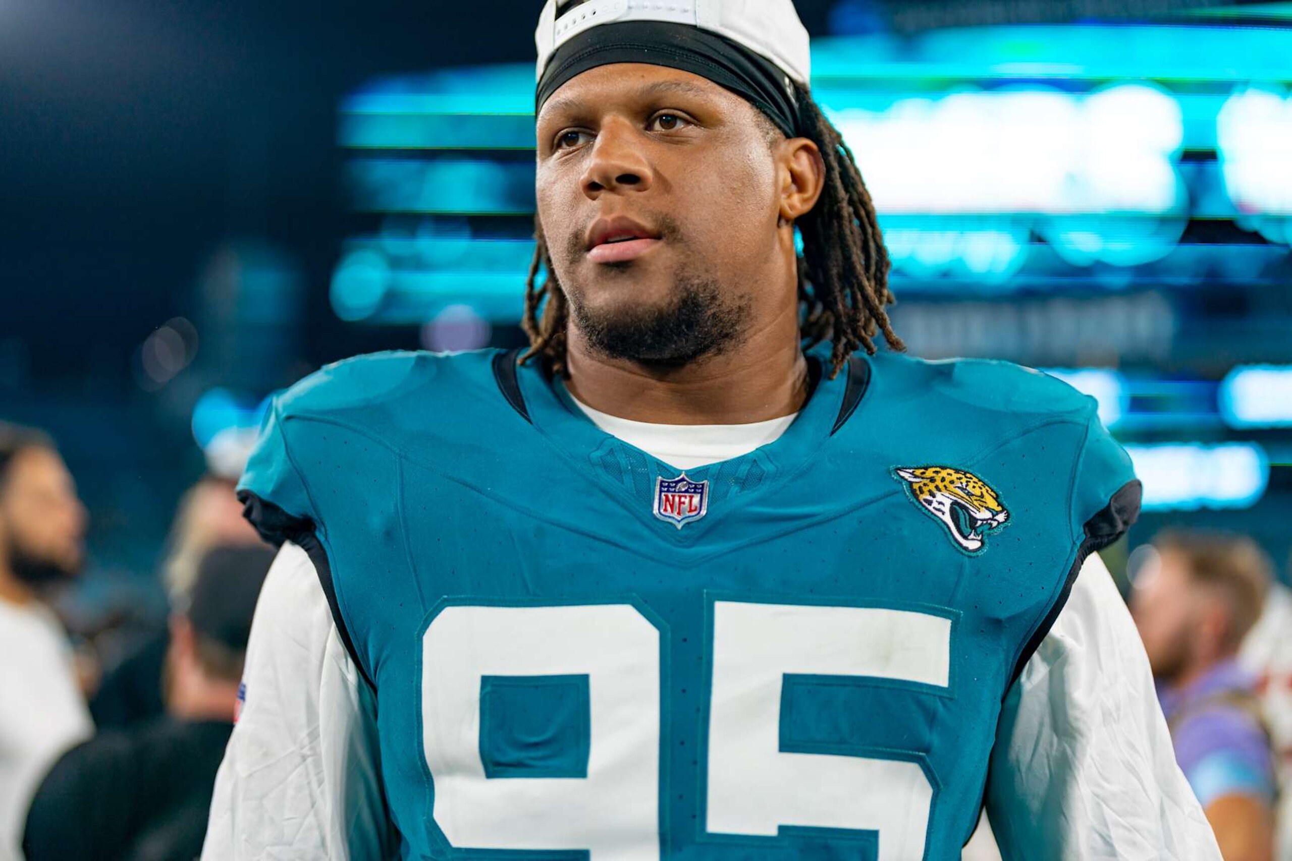 JACKSONVILLE, FL - AUGUST 17:Jacksonville Jaguars defensive tackle Roy Robertson-Harris (95) walks the field after a preseason NFL game between the Tampa Bay Buccaneers and the Jacksonville Jaguars on August, 17 2024 at EverBank Stadium in Jacksonville, FL.(Photo by Chris Leduc/Icon Sportswire via Getty Images)