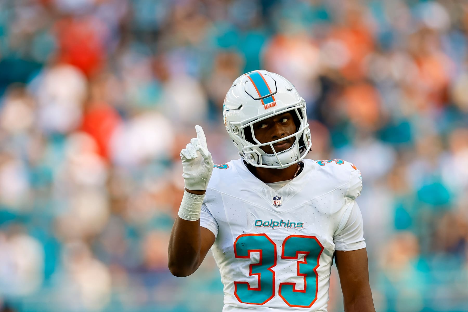 MIAMI GARDENS, FLORIDA - DECEMBER 17: Eli Apple #33 of the Miami Dolphins reacts during a game against the New York Jets at Hard Rock Stadium on December 17, 2023 in Miami Gardens, Florida. (Photo by Brandon Sloter/Image Of Sport/Getty Images)