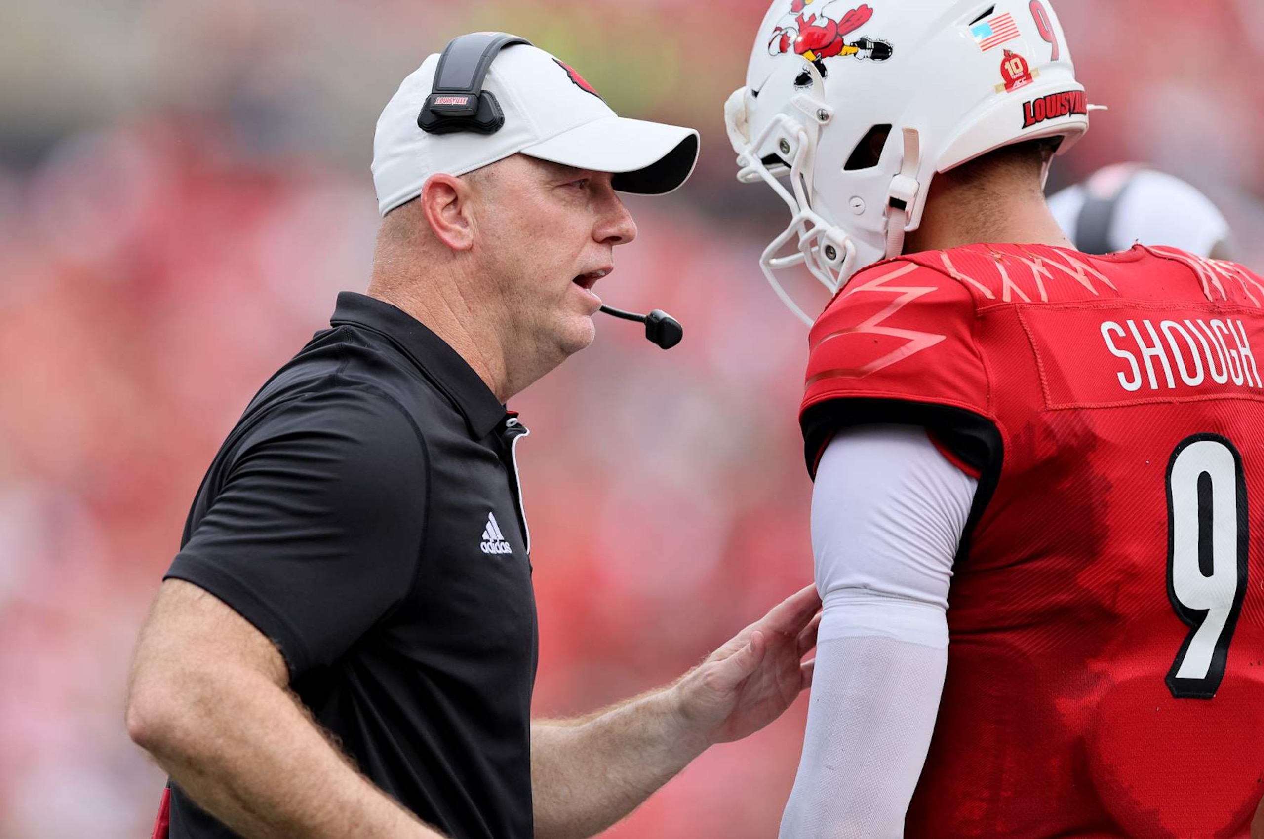 LOUISVILLE, KENTUCKY - SEPTEMBER 21: Jeff Brohm the head coach of the Louisville Cardinals gives instructions to his team against the Georgia Tech Yellow Jackets at L&N Federal Credit Union Stadium on September 21, 2024 in Louisville, Kentucky. (Photo by Andy Lyons/Getty Images)