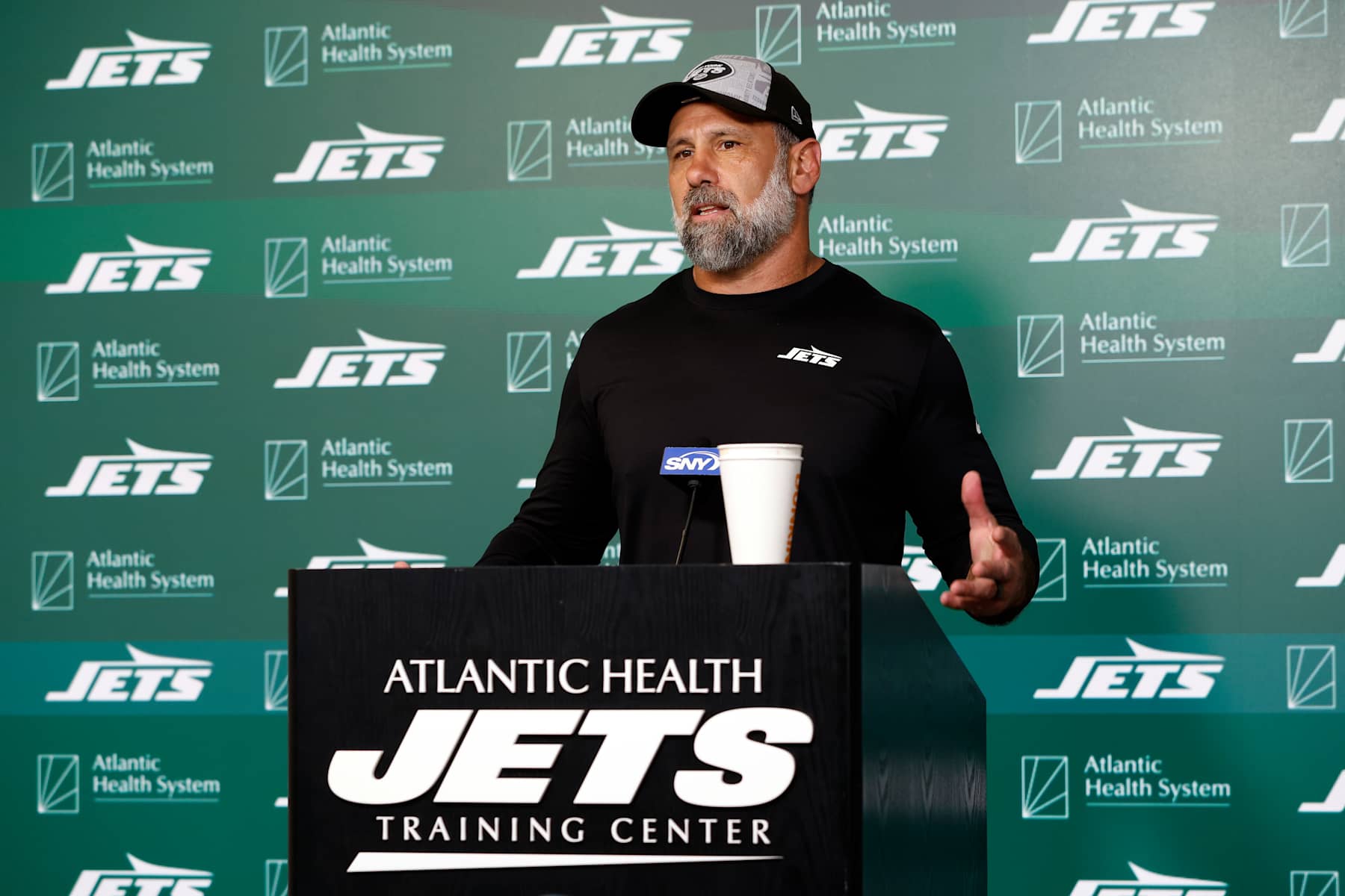 Jets interim coach Jeff Ulbrich