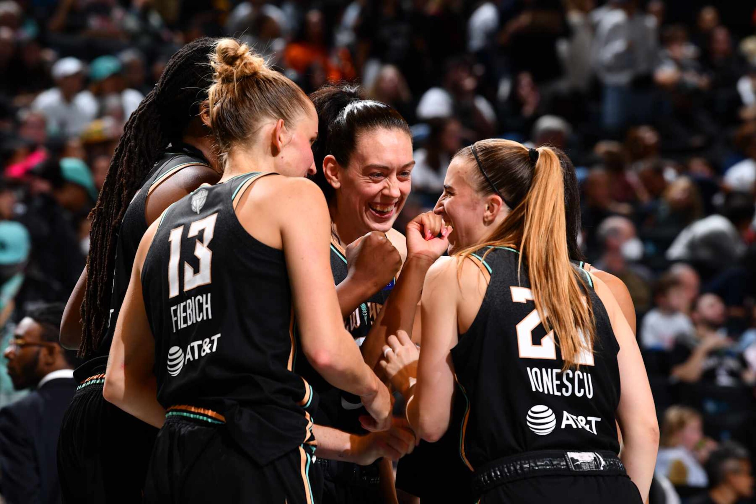 BROOKLYN, NY - OCTOBER 13: The New York Liberty huddle up during the game against the Minnesota Lynx during Game 2 of the 2024 WNBA Finals on October 13, 2024 at Barclays Center in Brooklyn, New York. NOTE TO USER: User expressly acknowledges and agrees that, by downloading and or using this photograph, User is consenting to the terms and conditions of the Getty Images License Agreement. Mandatory Copyright Notice: Copyright 2024 NBAE (Photo by Barry Gossage/NBAE via Getty Images) BROOKLYN, NY - OCTOBER 13: The New York Liberty huddle up during the game against the Minnesota Lynx during Game 2 of the 2024 WNBA Finals on October 13, 2024 at Barclays Center in Brooklyn, New York. NOTE TO USER: User expressly acknowledges and agrees that, by downloading and or using this photograph, User is consenting to the terms and conditions of the Getty Images License Agreement. Mandatory Copyright Notice: Copyright 2024 NBAE (Photo by Barry Gossage/NBAE via Getty Images)