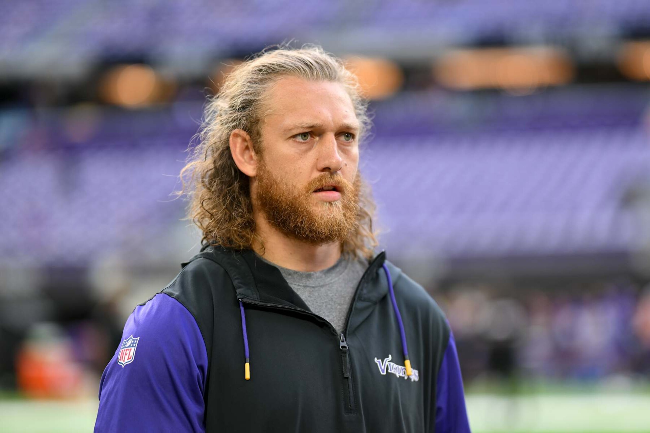 MINNEAPOLIS, MINNESOTA - SEPTEMBER 15: T.J. Hockenson #87 of the Minnesota Vikings looks on before the game against the San Francisco 49ers at U.S. Bank Stadium on September 15, 2024 in Minneapolis, Minnesota. The Vikings beat the 49ers 23-17. (Photo by Alika Jenner/Getty Images)