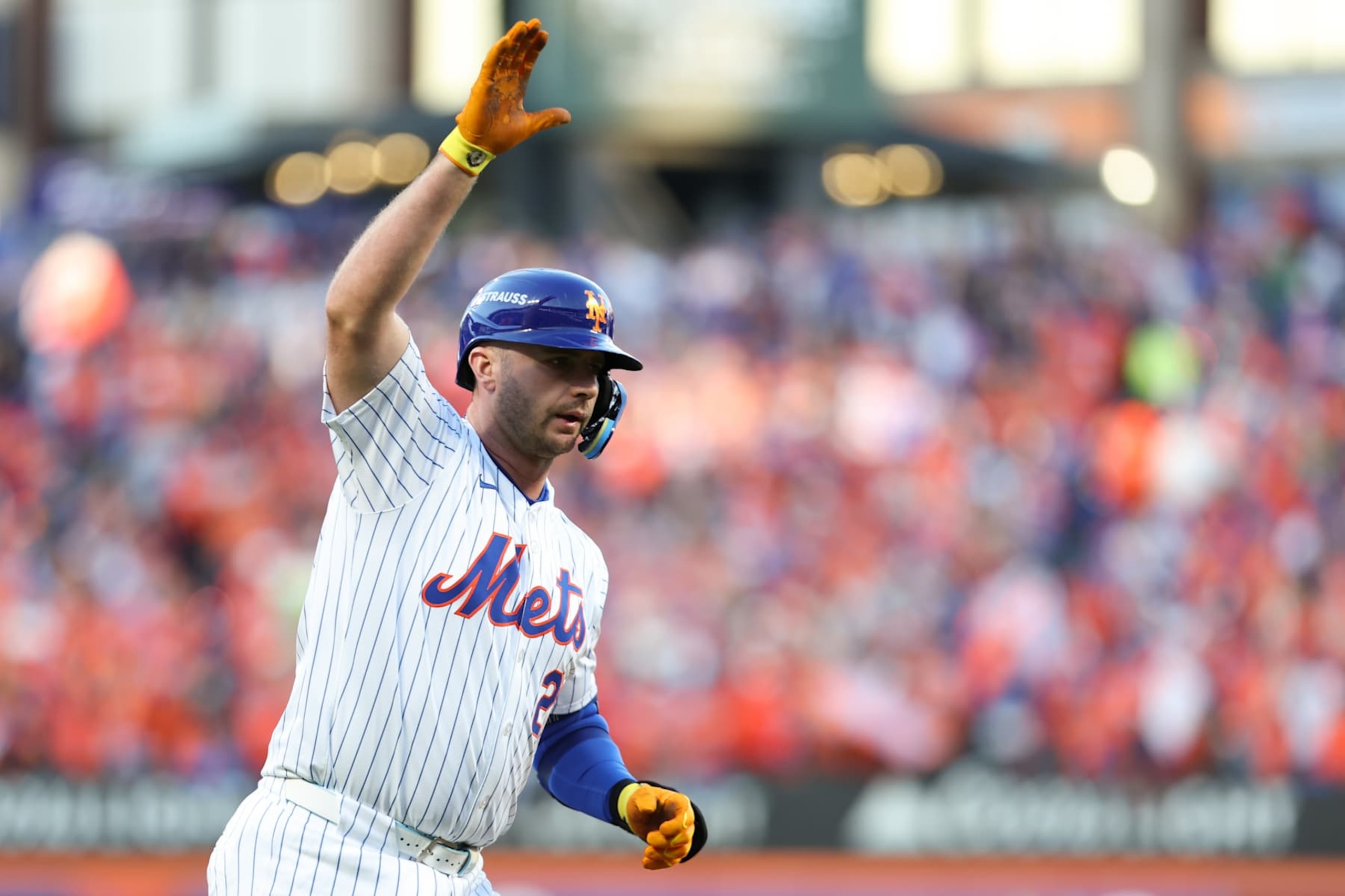 NEW YORK, NY - OCTOBER 18:   Pete Alonso #20 of the New York Mets rounds the bases after hitting a two RBI home run in the first inning during Game 5 of the NLCS presented by loanDepot between the Los Angeles Dodgers and the New York Mets at Citi Field on Friday, October 18, 2024 in New York, New York. (Photo by Rob Tringali/MLB Photos via Getty Images)