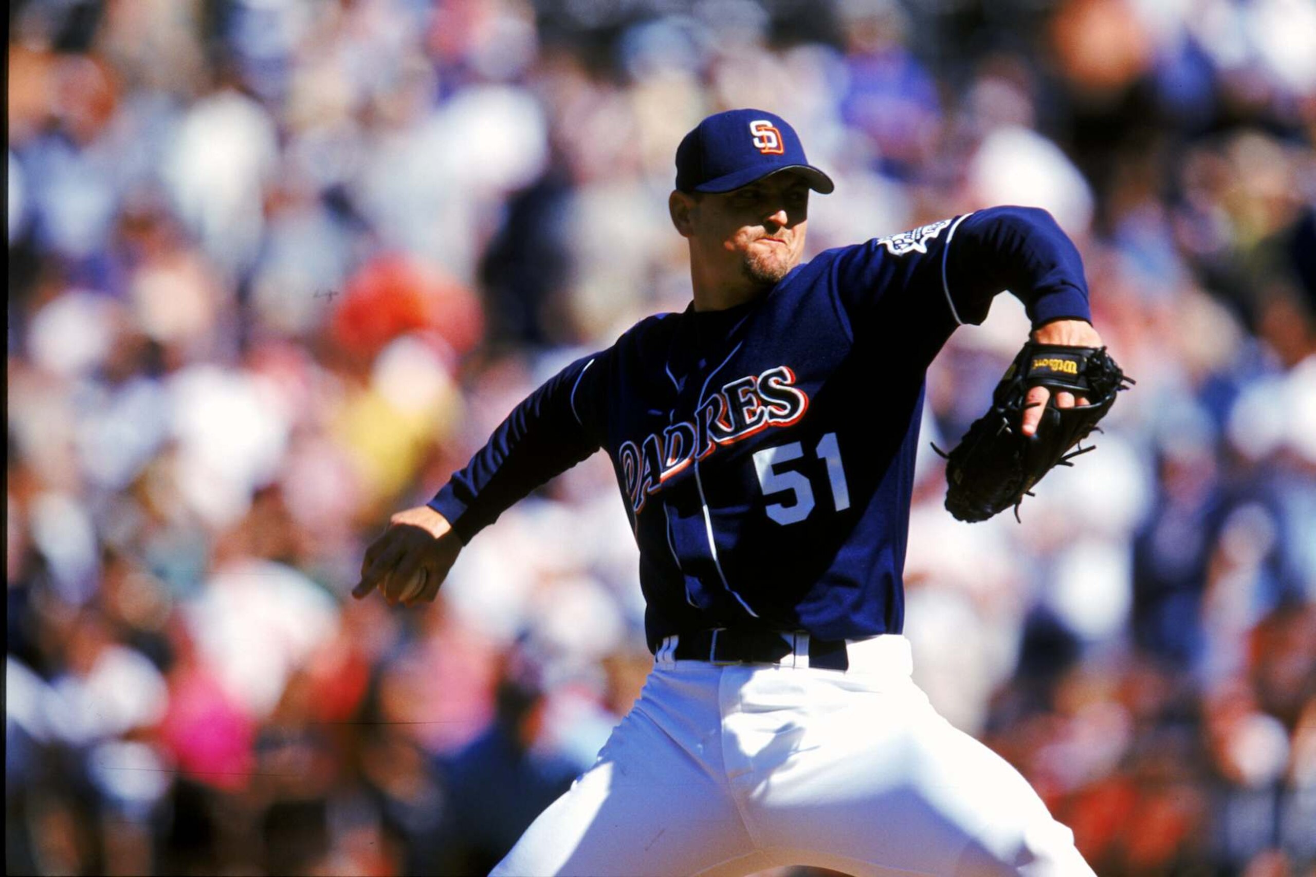 15 Aug 1999:  Relief pitcher Trevor Hoffman #51 of the San Diego Padres winds back to pitch against the Florida Marlins at Qualcomm Stadium in San Diego, California. The Padres defeated the Marlins 7-6. Mandatory Credit: Stephen Dunn  /Allsport