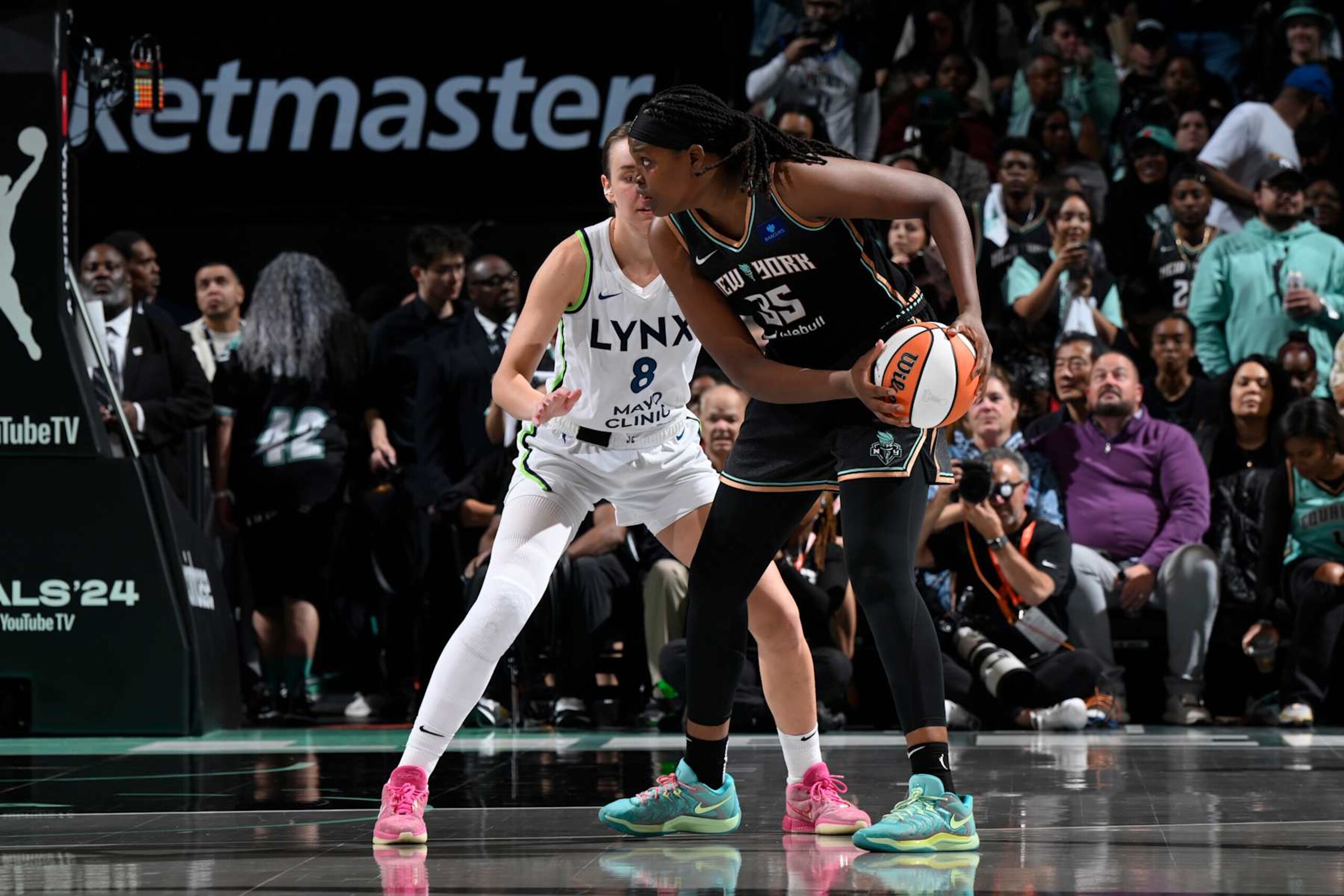 BROOKLYN, NY - OCTOBER 20: Jonquel Jones #35 of the New York Liberty handles the ball during the game against the Minnesota Lynx during Game 5 of the WNBA Finals on October 20, 2024 in Brooklyn, New York. NOTE TO USER: User expressly acknowledges and agrees that, by downloading and or using this photograph, user is consenting to the terms and conditions of the Getty Images License Agreement. Mandatory Copyright Notice: Copyright 2024 NBAE (Photo by David Dow/NBAE via Getty Images) BROOKLYN, NY - OCTOBER 20: Jonquel Jones #35 of the New York Liberty handles the ball during the game against the Minnesota Lynx during Game 5 of the WNBA Finals on October 20, 2024 in Brooklyn, New York. NOTE TO USER: User expressly acknowledges and agrees that, by downloading and or using this photograph, user is consenting to the terms and conditions of the Getty Images License Agreement. Mandatory Copyright Notice: Copyright 2024 NBAE (Photo by David Dow/NBAE via Getty Images)