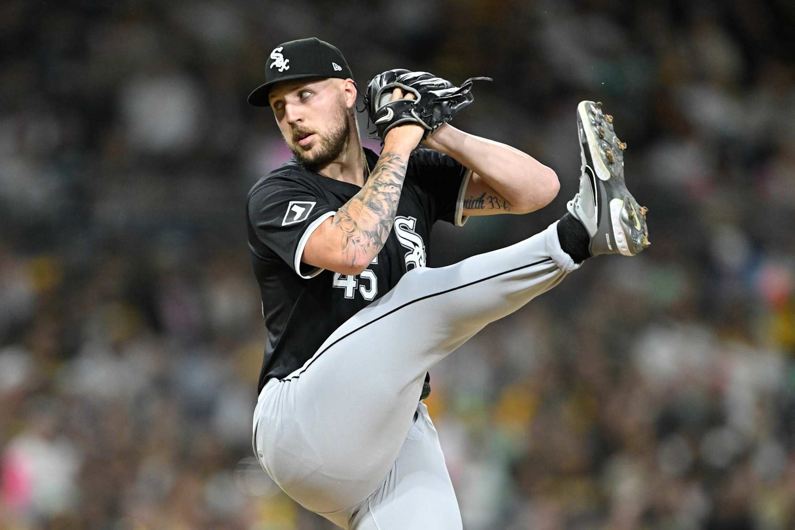 SAN DIEGO, CA - SEPTEMBER 20: Garrett Crochet #45 of the Chicago White Sox pitches during the second inning of a baseball game against the San Diego Padres on September 20, 2024 at Petco Park in San Diego, California. (Photo by Denis Poroy/Getty Images) SAN DIEGO, CA - SEPTEMBER 20: Garrett Crochet #45 of the Chicago White Sox pitches during the second inning of a baseball game against the San Diego Padres on September 20, 2024 at Petco Park in San Diego, California. (Photo by Denis Poroy/Getty Images)