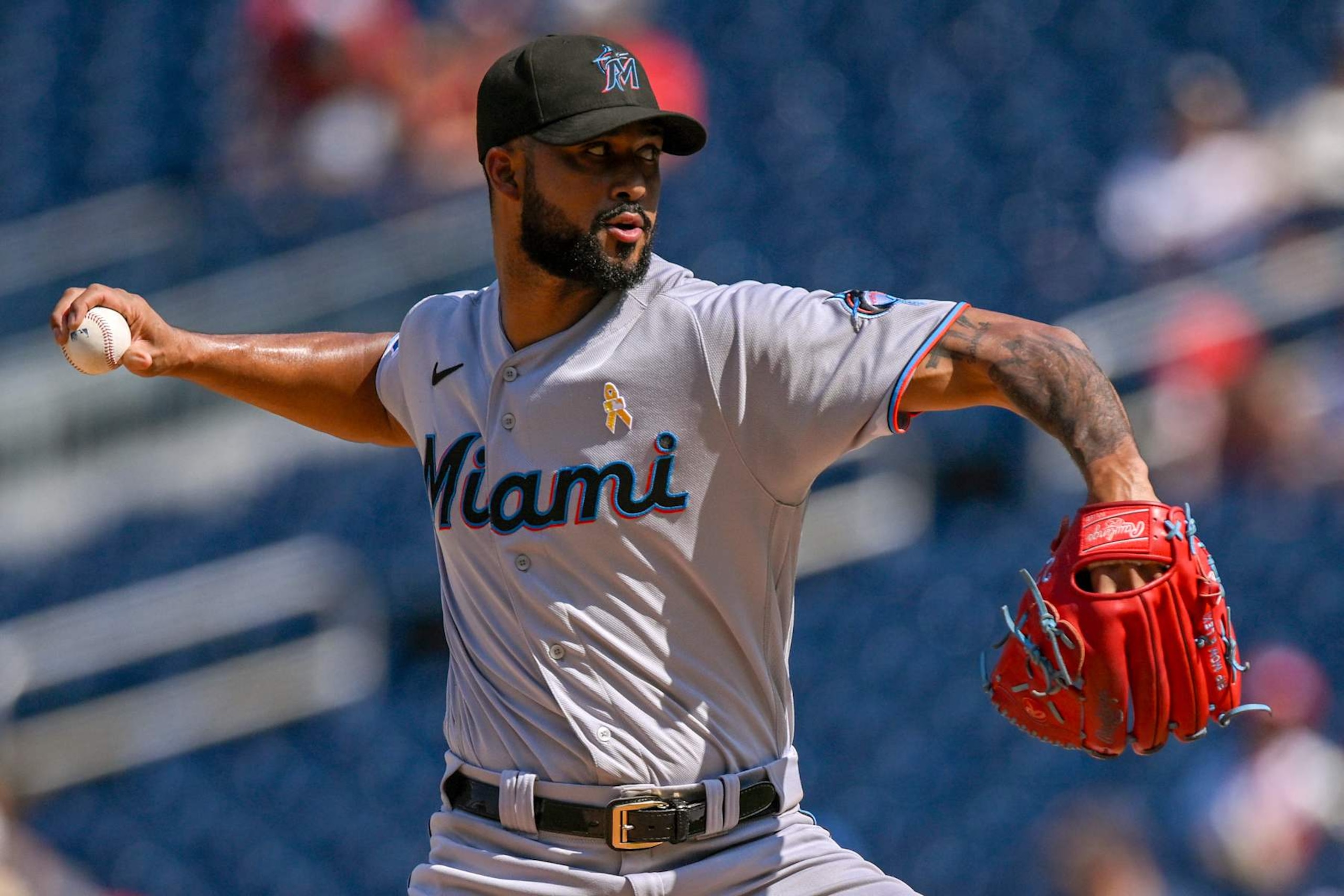 WASHINGTON, DC - SEPTEMBER 03: Miami Marlins Pitcher Sandy Alcantara (22) delivers a pitch during a MLB game between the Washington Nationals and Miami Marlins on September 3, 2023, at Nationals Park in Washington DC.(Photo by Nick Wosika/Icon Sportswire via Getty Images) WASHINGTON, DC - SEPTEMBER 03: Miami Marlins Pitcher Sandy Alcantara (22) delivers a pitch during a MLB game between the Washington Nationals and Miami Marlins on September 3, 2023, at Nationals Park in Washington DC.(Photo by Nick Wosika/Icon Sportswire via Getty Images)