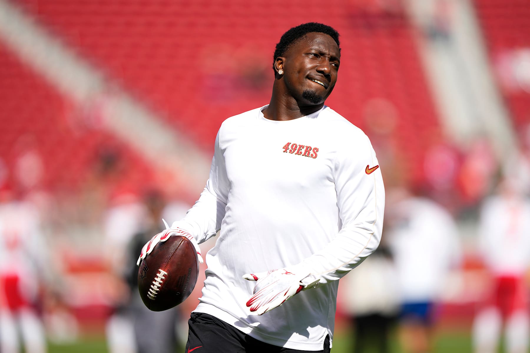 SANTA CLARA, CALIFORNIA - OCTOBER 20: Deebo Samuel Sr. #1 of the San Francisco 49ers warms up prior to a game against the Kansas City Chiefs at Levi's Stadium on October 20, 2024 in Santa Clara, California. (Photo by Thearon W. Henderson/Getty Images)