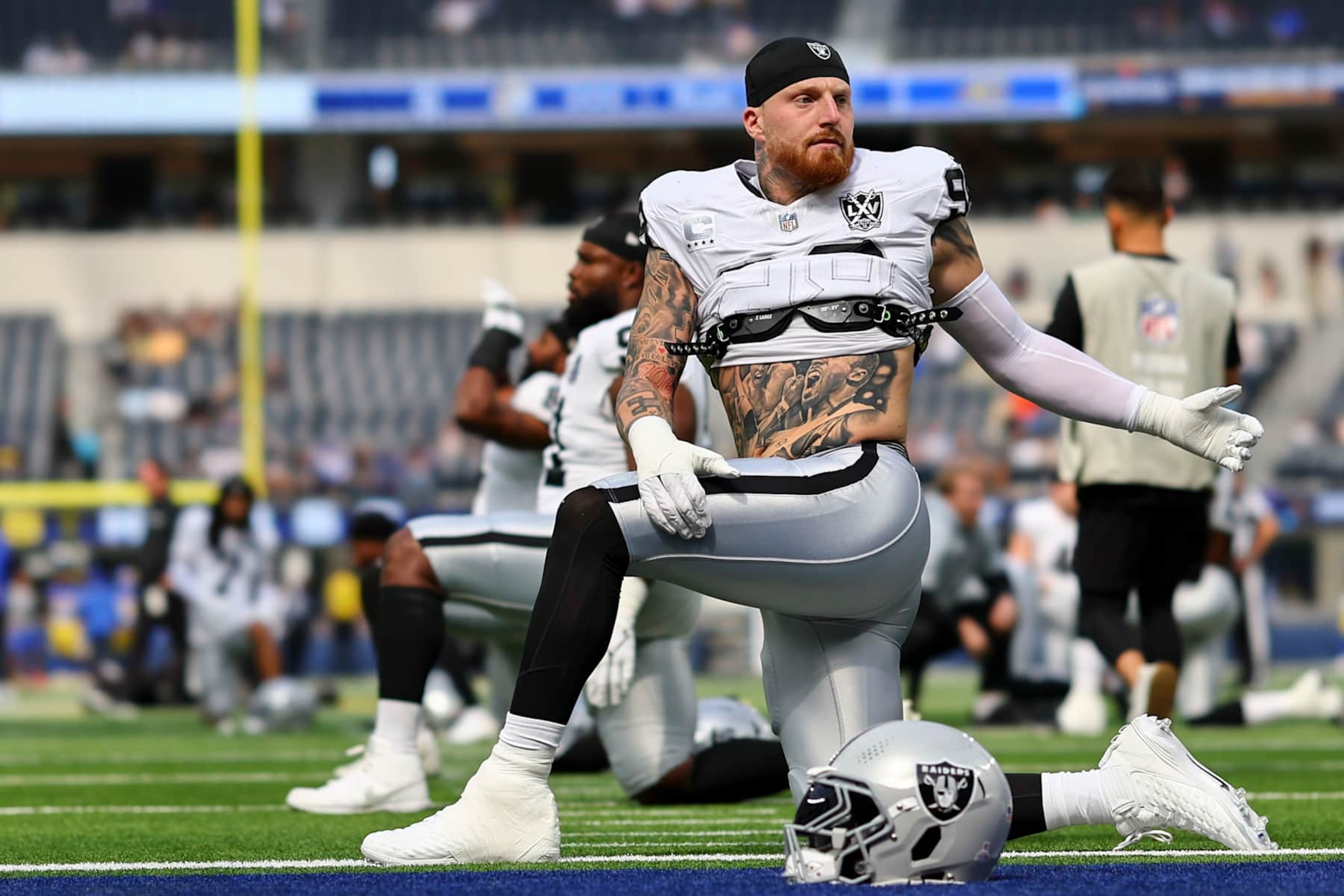 INGLEWOOD, CALIFORNIA - OCTOBER 20: Maxx Crosby #98 of the Las Vegas Raiders warms up prior to the game against the Los Angeles Rams at SoFi Stadium on October 20, 2024 in Inglewood, California. (Photo by Joe Scarnici/Getty Images)
