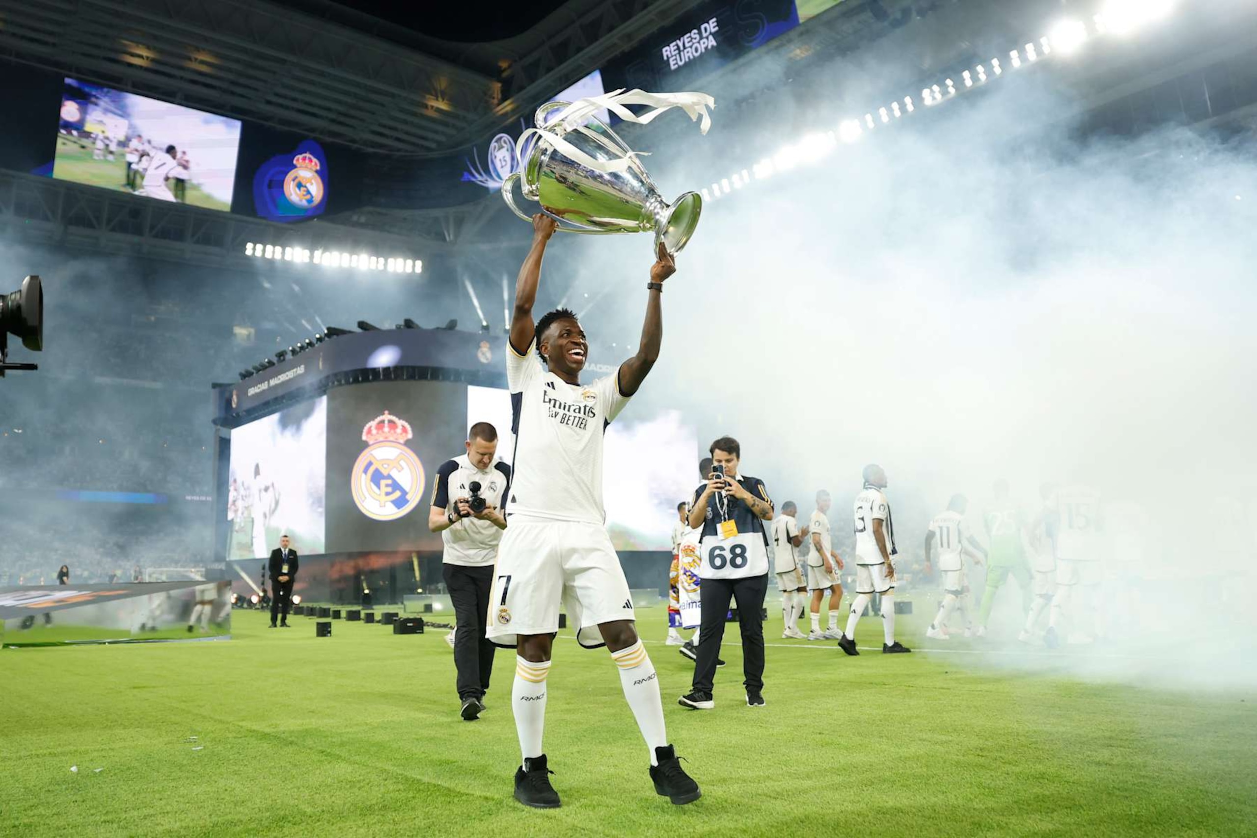 MADRID, SPAIN - JUNE 02: Vinicius Jr. of Real Madrid celebrates the 15th UCL Title in Santiago Bernabéu Stadium on June 02, 2024 in Madrid, Spain.  (Photo by Pedro Castillo/Real Madrid via Getty Images)