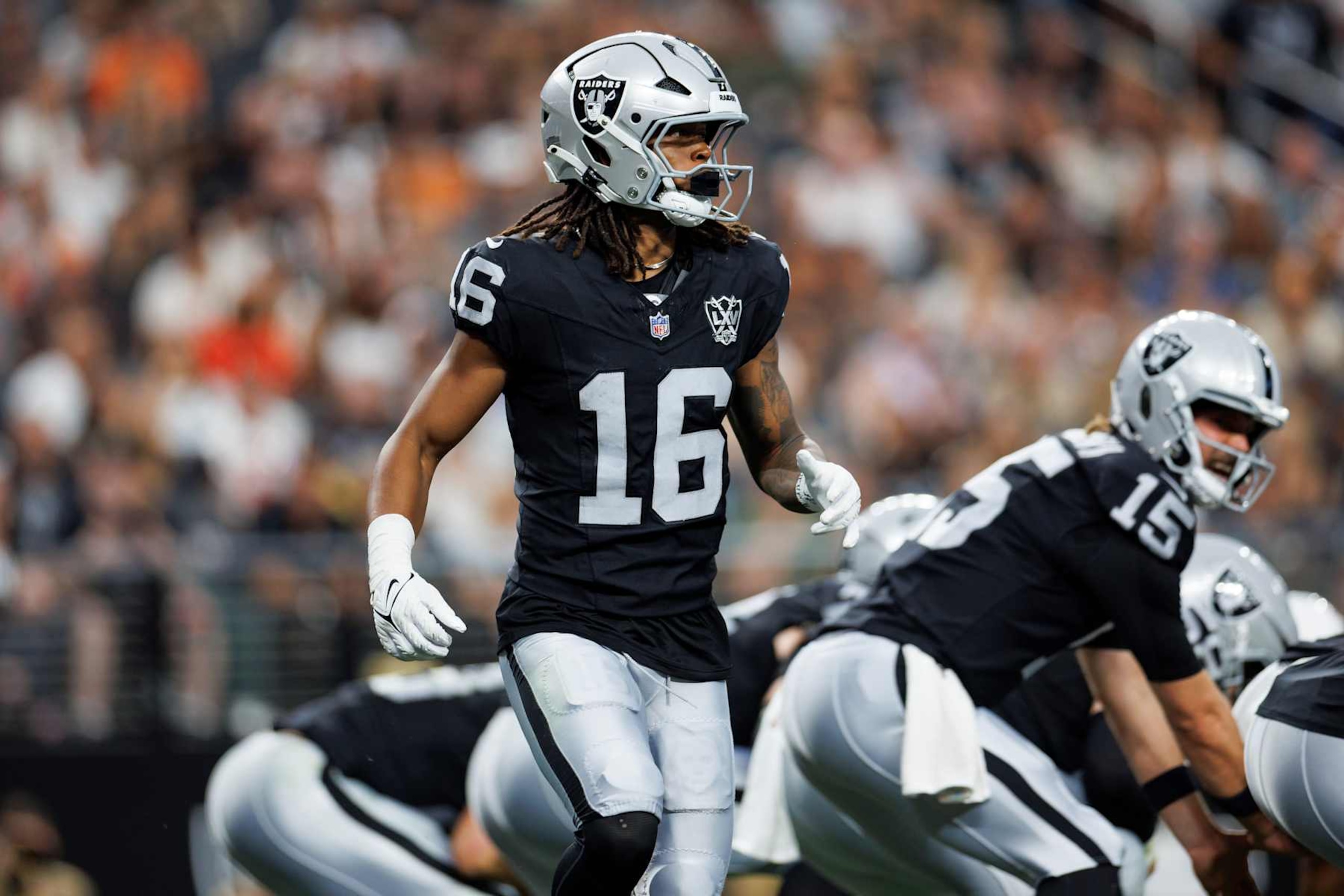 LAS VEGAS, NV - SEPTEMBER 29: Wide receiver Jakobi Meyers #16 of the Las Vegas Raiders gets set during the second quarter of an NFL football game against the Cleveland Browns, at Allegiant Stadium on September 29, 2024 in Las Vegas, Nevada. (Photo by Brooke Sutton/Getty Images)