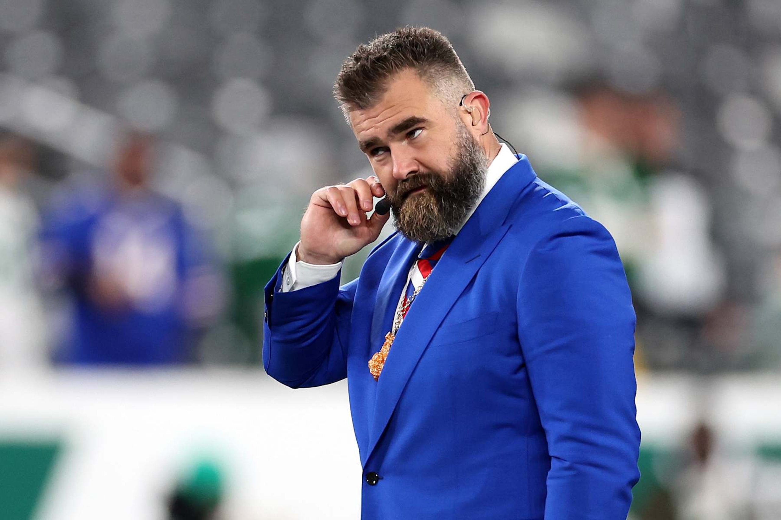 EAST RUTHERFORD, NEW JERSEY - OCTOBER 14: Jason Kelce looks on before the game between the New York Jets and the Buffalo Bills at MetLife Stadium on October 14, 2024 in East Rutherford, New Jersey. (Photo by Luke Hales/Getty Images) EAST RUTHERFORD, NEW JERSEY - OCTOBER 14: Jason Kelce looks on before the game between the New York Jets and the Buffalo Bills at MetLife Stadium on October 14, 2024 in East Rutherford, New Jersey. (Photo by Luke Hales/Getty Images)