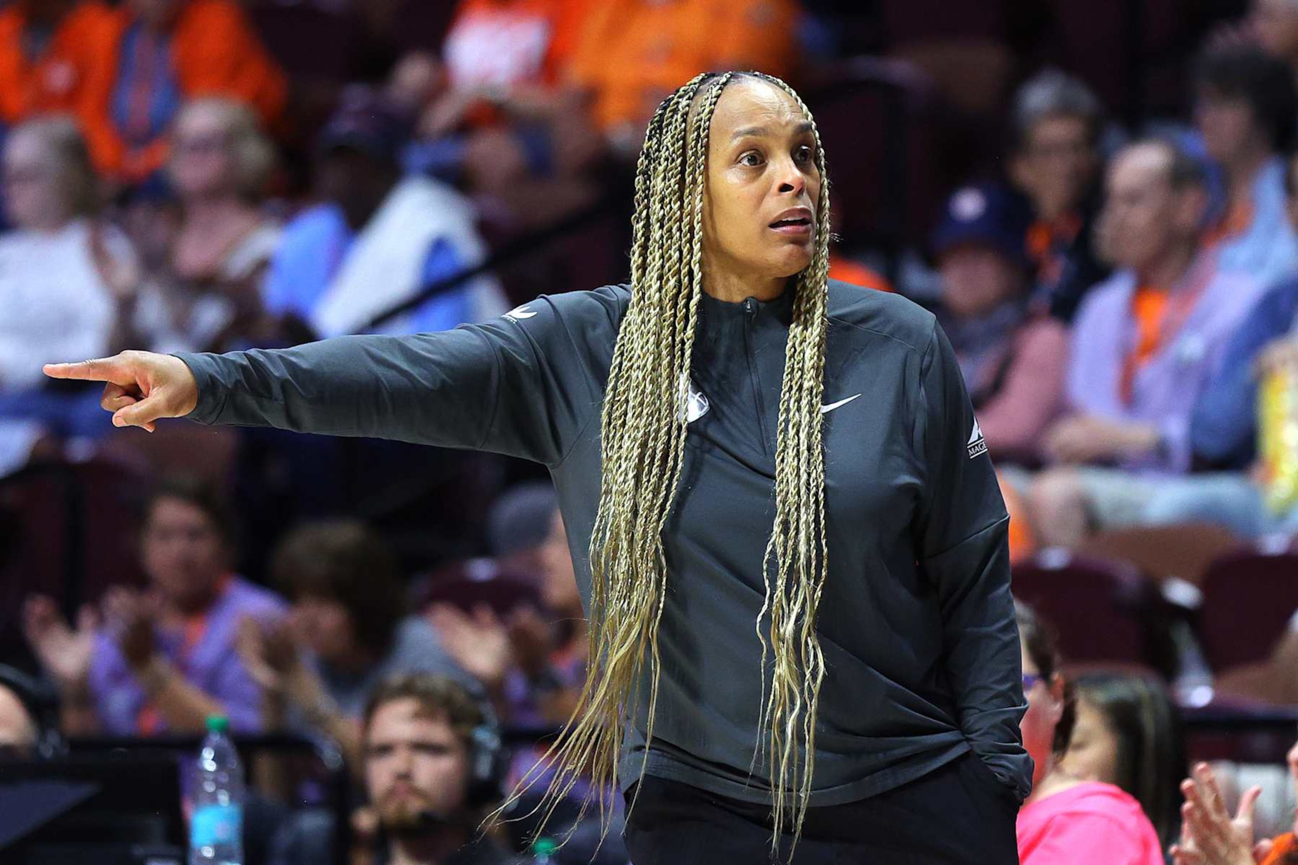 UNCASVILLE, CONNECTICUT - SEPTEMBER 19: Head coach Teresa Weatherspoon of the Chicago Sky looks on in the first quarter against the Connecticut Sun at Mohegan Sun Arena on September 19, 2024 in Uncasville, Connecticut. NOTE TO USER: User expressly acknowledges and agrees that, by downloading and or using this photograph, User is consenting to the terms and conditions of the Getty Images License Agreement. (Photo by Mike Lawrie/Getty Images) UNCASVILLE, CONNECTICUT - SEPTEMBER 19: Head coach Teresa Weatherspoon of the Chicago Sky looks on in the first quarter against the Connecticut Sun at Mohegan Sun Arena on September 19, 2024 in Uncasville, Connecticut. NOTE TO USER: User expressly acknowledges and agrees that, by downloading and or using this photograph, User is consenting to the terms and conditions of the Getty Images License Agreement. (Photo by Mike Lawrie/Getty Images)