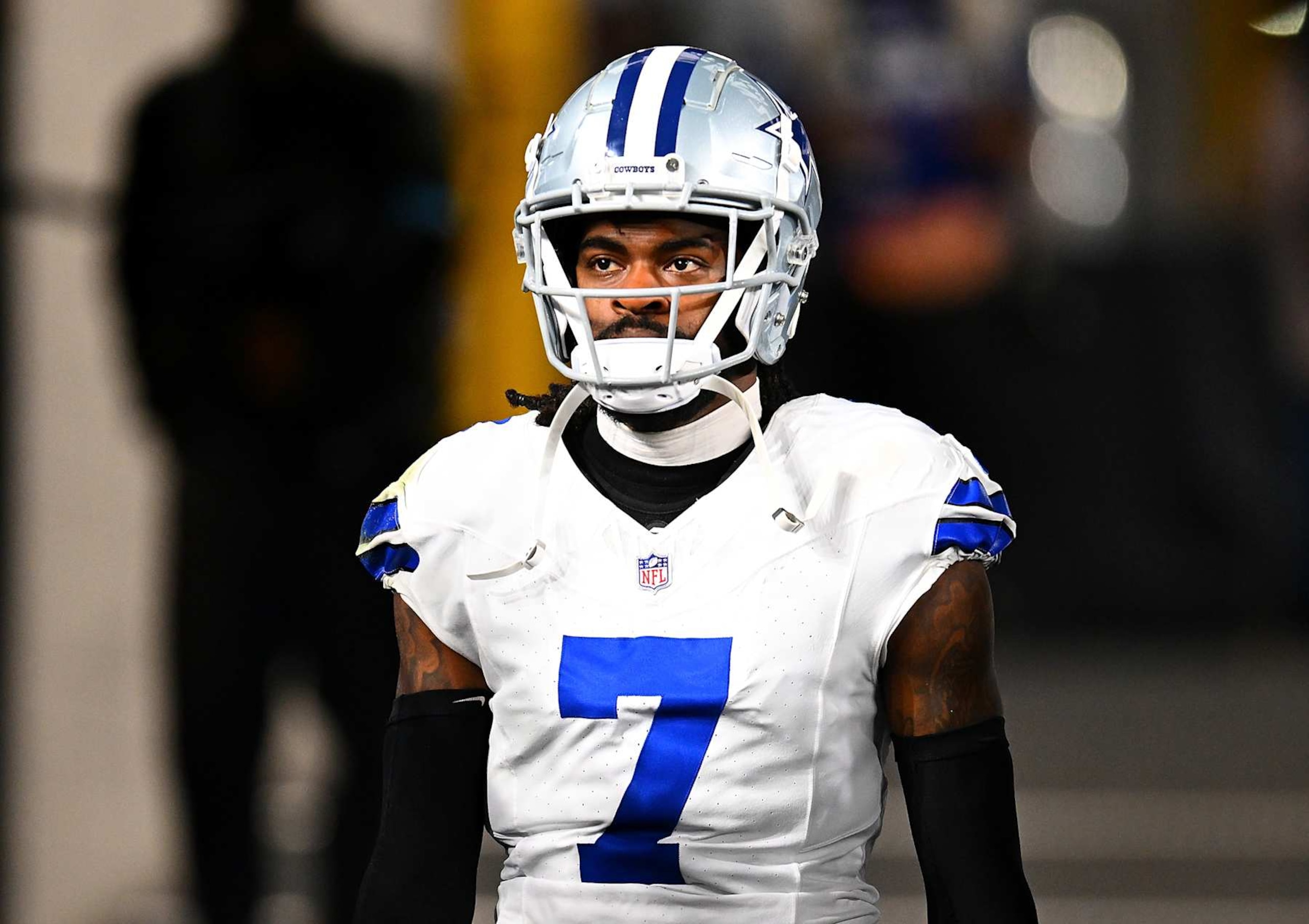 PITTSBURGH, PENNSYLVANIA - OCTOBER 6: Trevon Diggs #7 of the Dallas Cowboys looks on during the game against the Pittsburgh Steelers at Acrisure Stadium on October 6, 2024 in Pittsburgh, Pennsylvania. (Photo by Joe Sargent/Getty Images) PITTSBURGH, PENNSYLVANIA - OCTOBER 6: Trevon Diggs #7 of the Dallas Cowboys looks on during the game against the Pittsburgh Steelers at Acrisure Stadium on October 6, 2024 in Pittsburgh, Pennsylvania. (Photo by Joe Sargent/Getty Images)