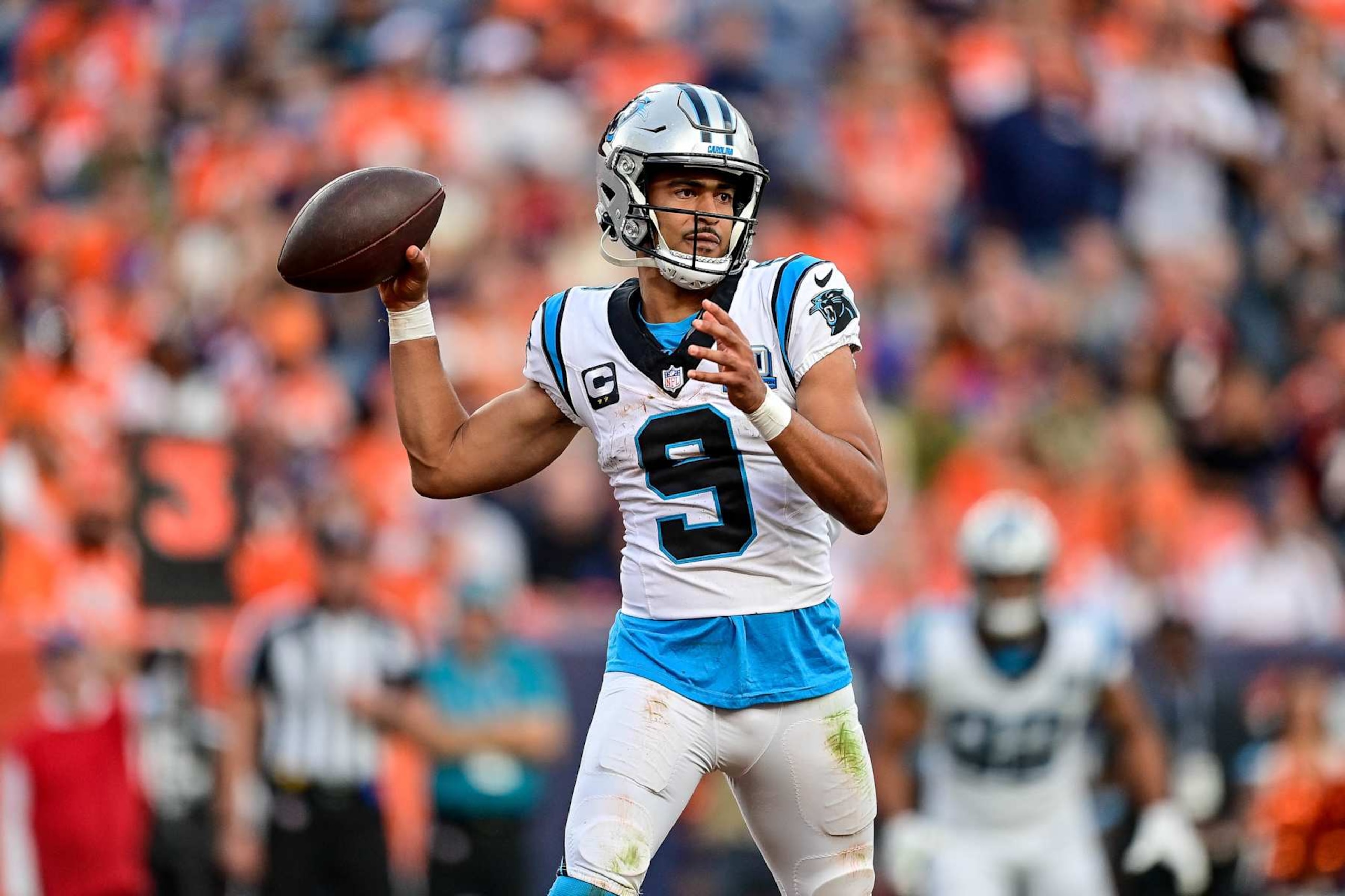 DENVER, CO - OCTOBER 27: Carolina Panthers quarterback Bryce Young (9) passes against the Denver Broncos in the fourth quarter during a game between the Carolina Panthers and the Denver Broncos at Empower Field at Mile High on October 27, 2024 in Denver, Colorado. (Photo by Dustin Bradford/Icon Sportswire via Getty Images) DENVER, CO - OCTOBER 27: Carolina Panthers quarterback Bryce Young (9) passes against the Denver Broncos in the fourth quarter during a game between the Carolina Panthers and the Denver Broncos at Empower Field at Mile High on October 27, 2024 in Denver, Colorado. (Photo by Dustin Bradford/Icon Sportswire via Getty Images)