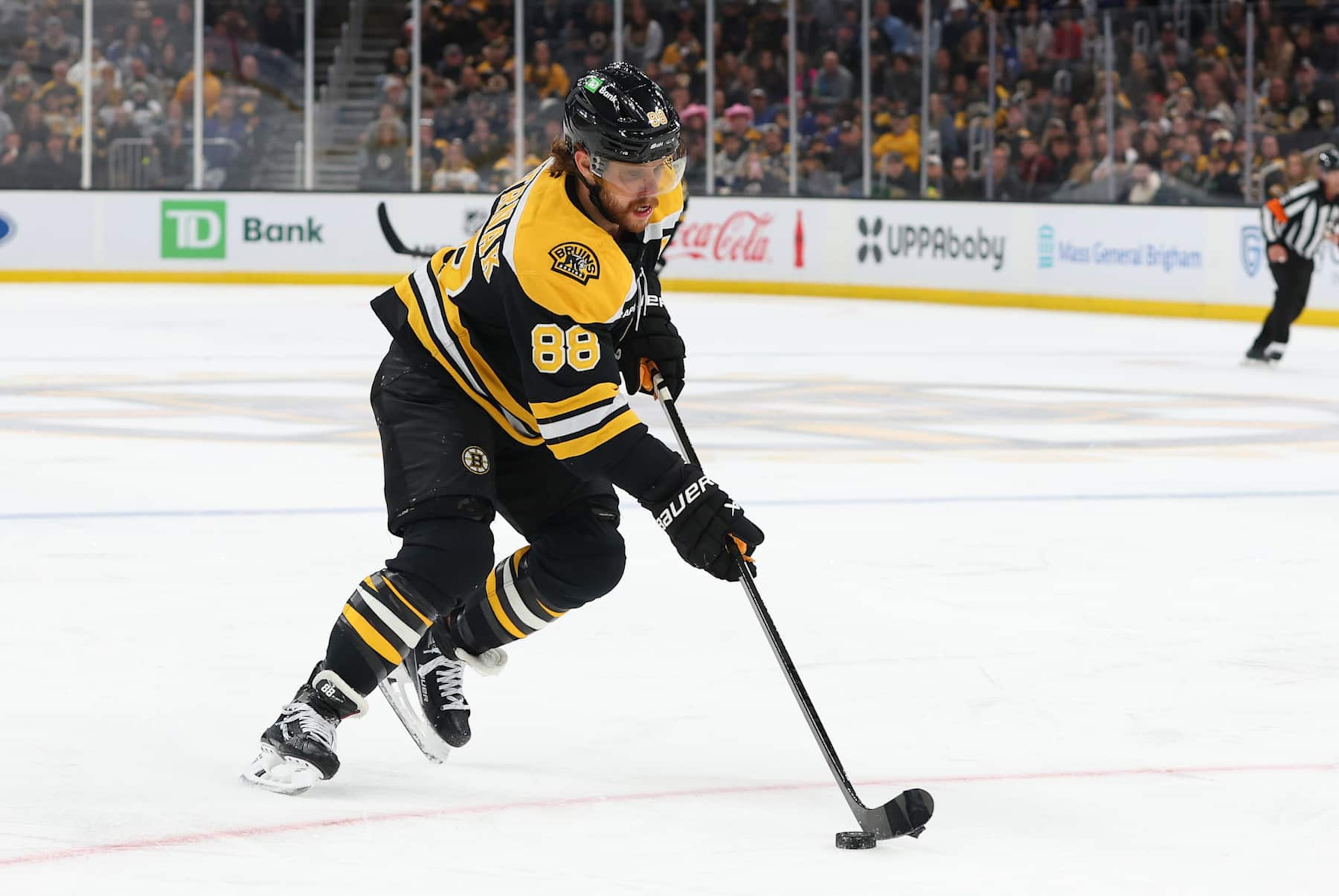 BOSTON, MA - OCTOBER 26: Boston Bruins right wing David Pastrnak (88) skates with the puck during a NHL game between Toronto Maple Leafs and Boston Bruins on October 26, 2024, at TD Garden in Boston, MA. (Photo by M. Anthony Nesmith/Icon Sportswire via Getty Images)