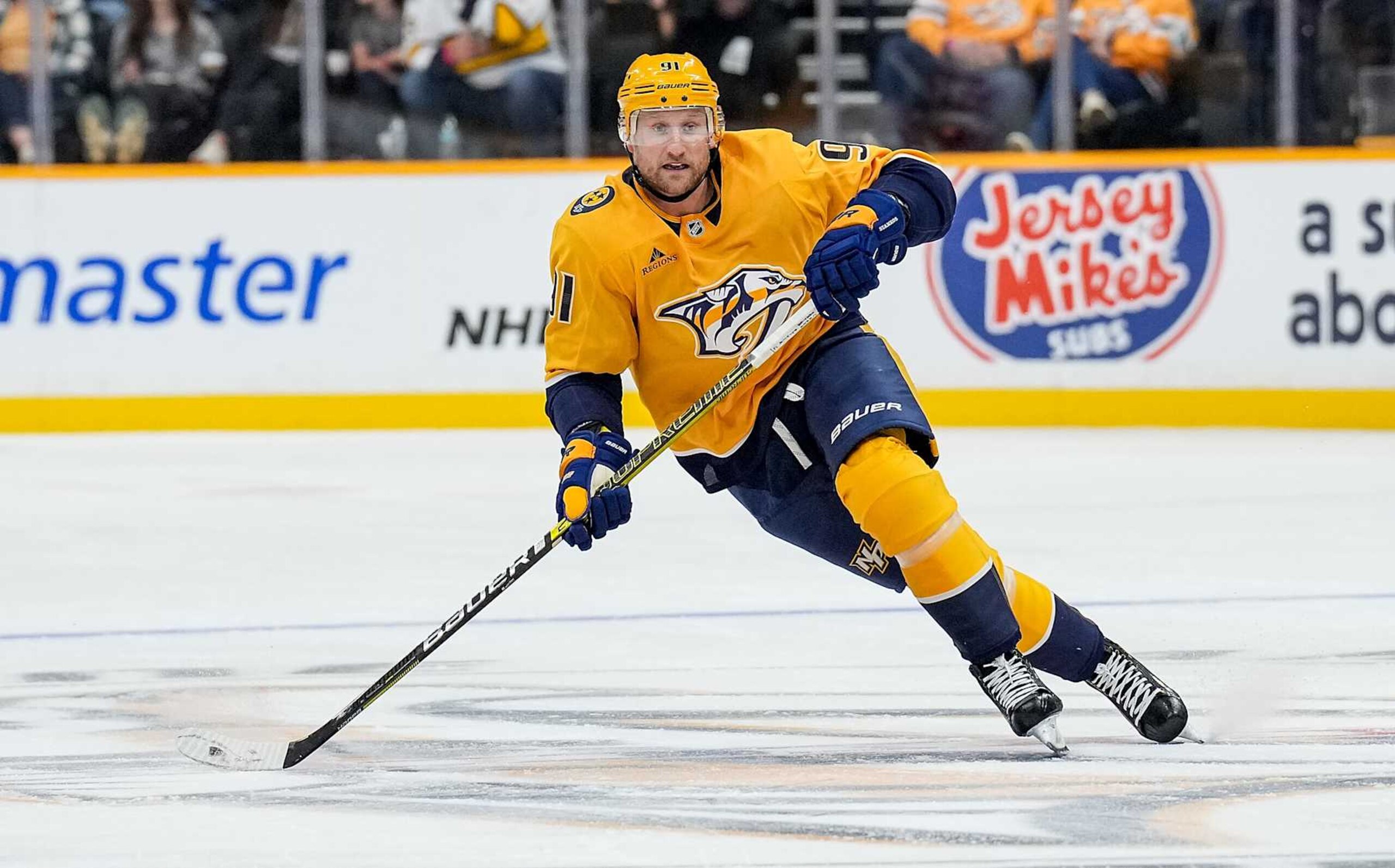 NASHVILLE, TENNESSEE - OCTOBER 19: Steven Stamkos #91 of the Nashville Predators skates against the Detroit Red Wings during an NHL game at Bridgestone Arena on October 19, 2024 in Nashville, Tennessee. (Photo by John Russell/NHLI via Getty Images)