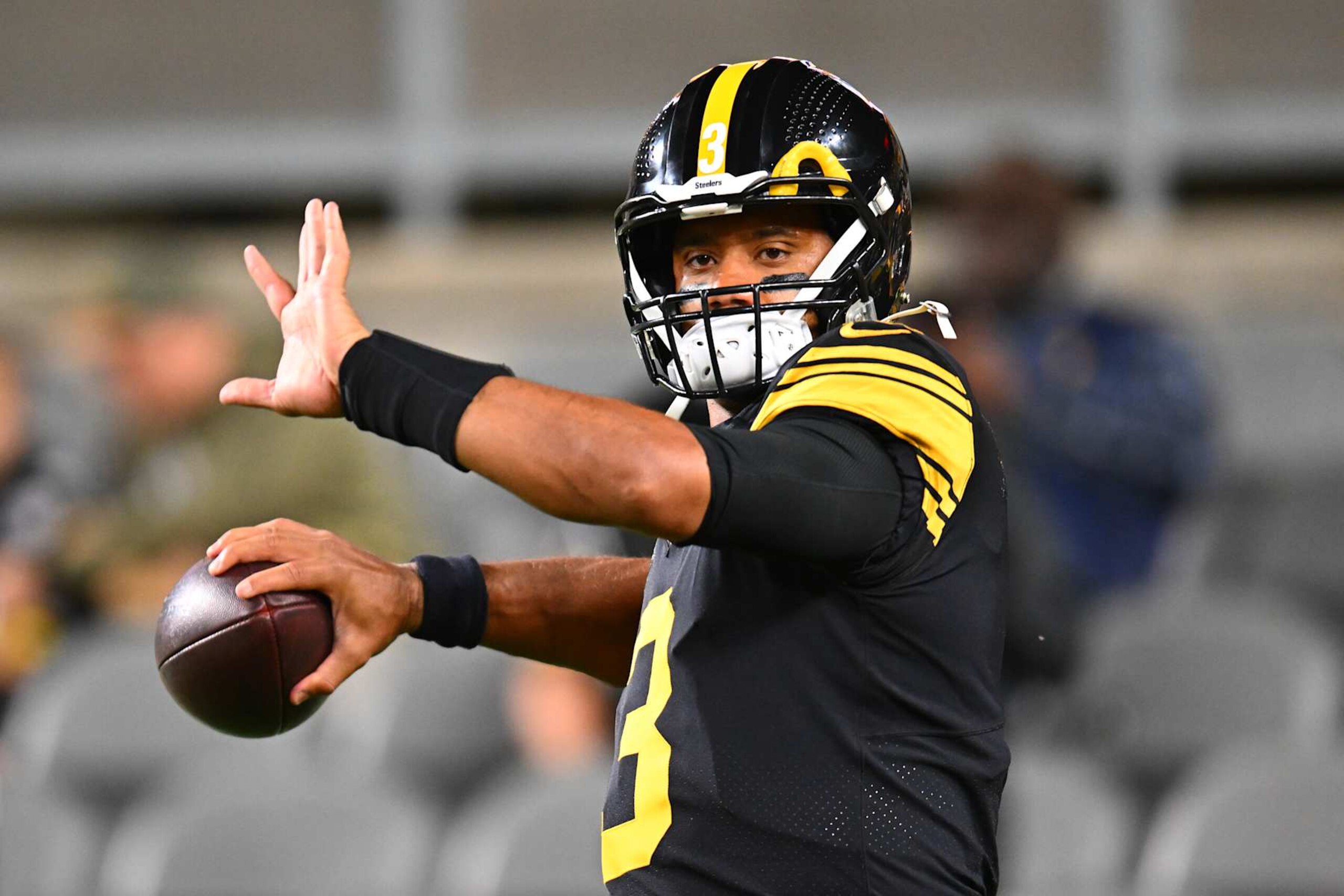 Steelers QB Russell Wilson