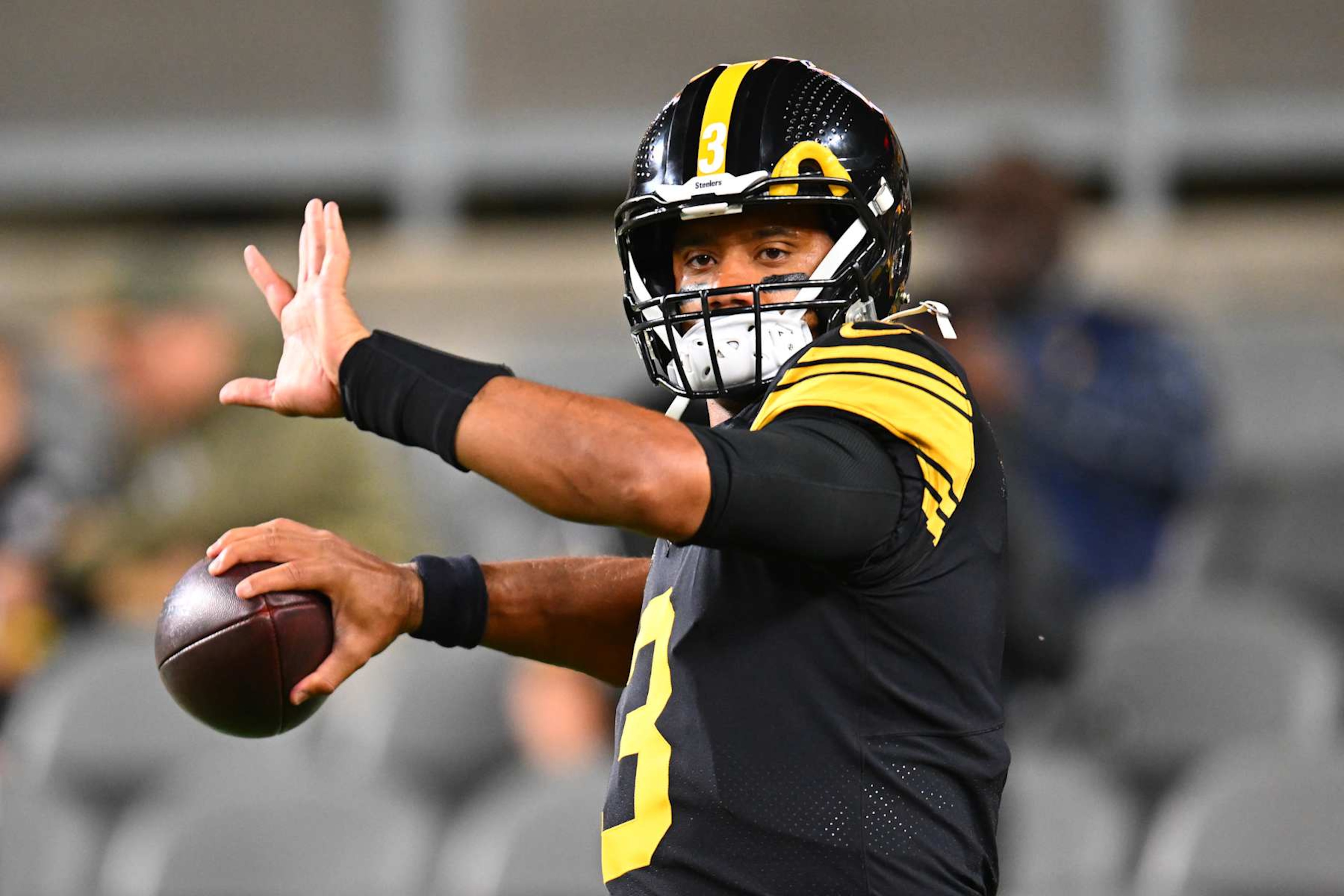 Steelers QB Russell Wilson Steelers QB Russell Wilson